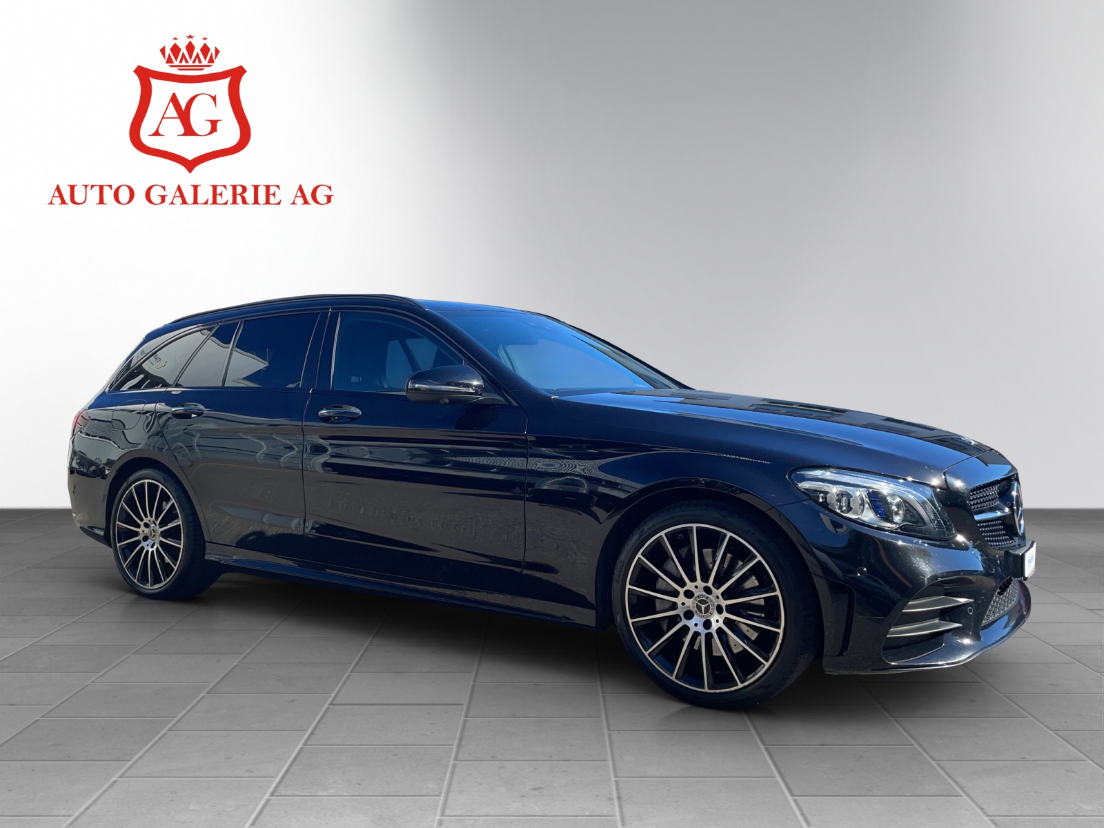 MERCEDES-BENZ C 300 d AMG Line 4Matic 9G-Tronic-image-5