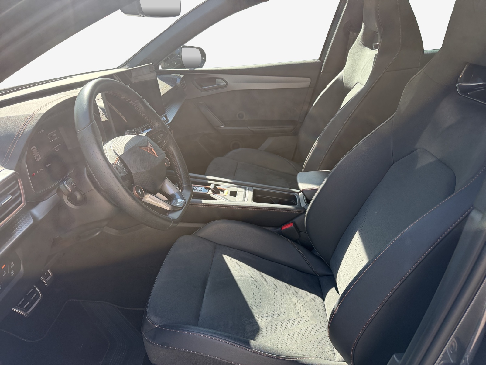 CUPRA LEON ST 1.5 e-HYBRID pHEV Black SymphonyDSG-image-7