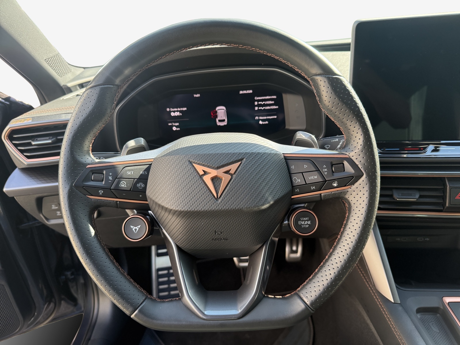 CUPRA LEON ST 1.5 e-HYBRID pHEV Black SymphonyDSG-image-9