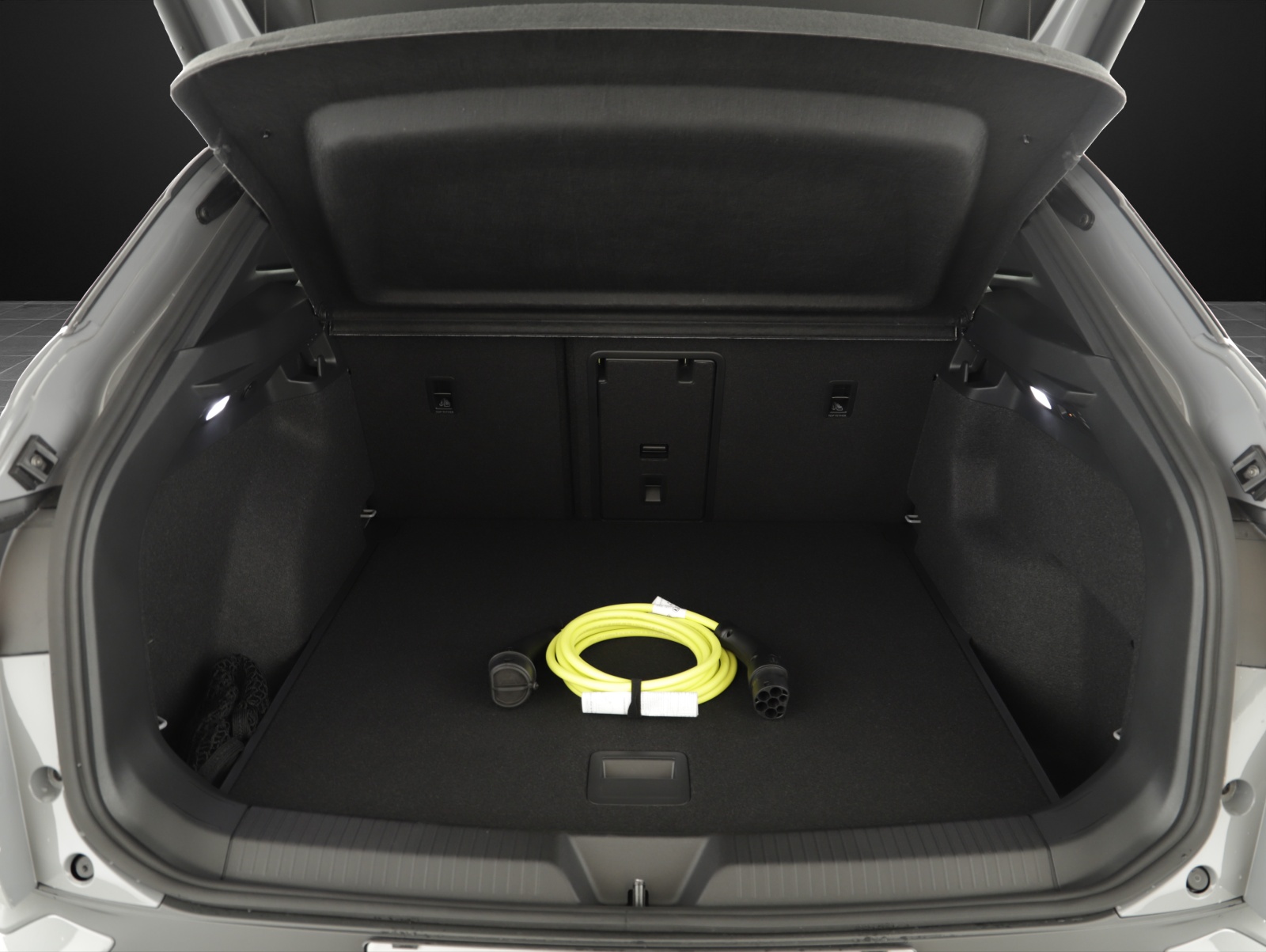 VW ID.4 Pro 77 kWh 4 Motion Business-image-12
