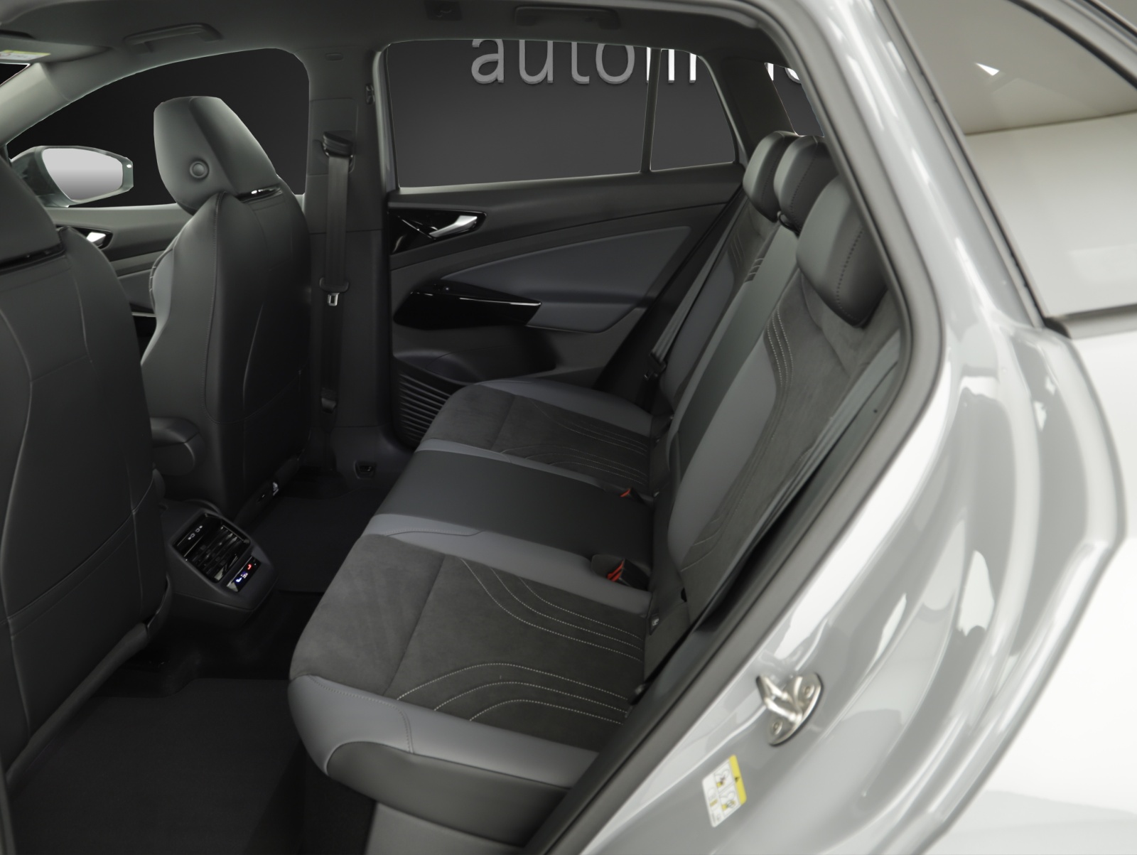 VW ID.4 Pro 77 kWh 4 Motion Business-image-9