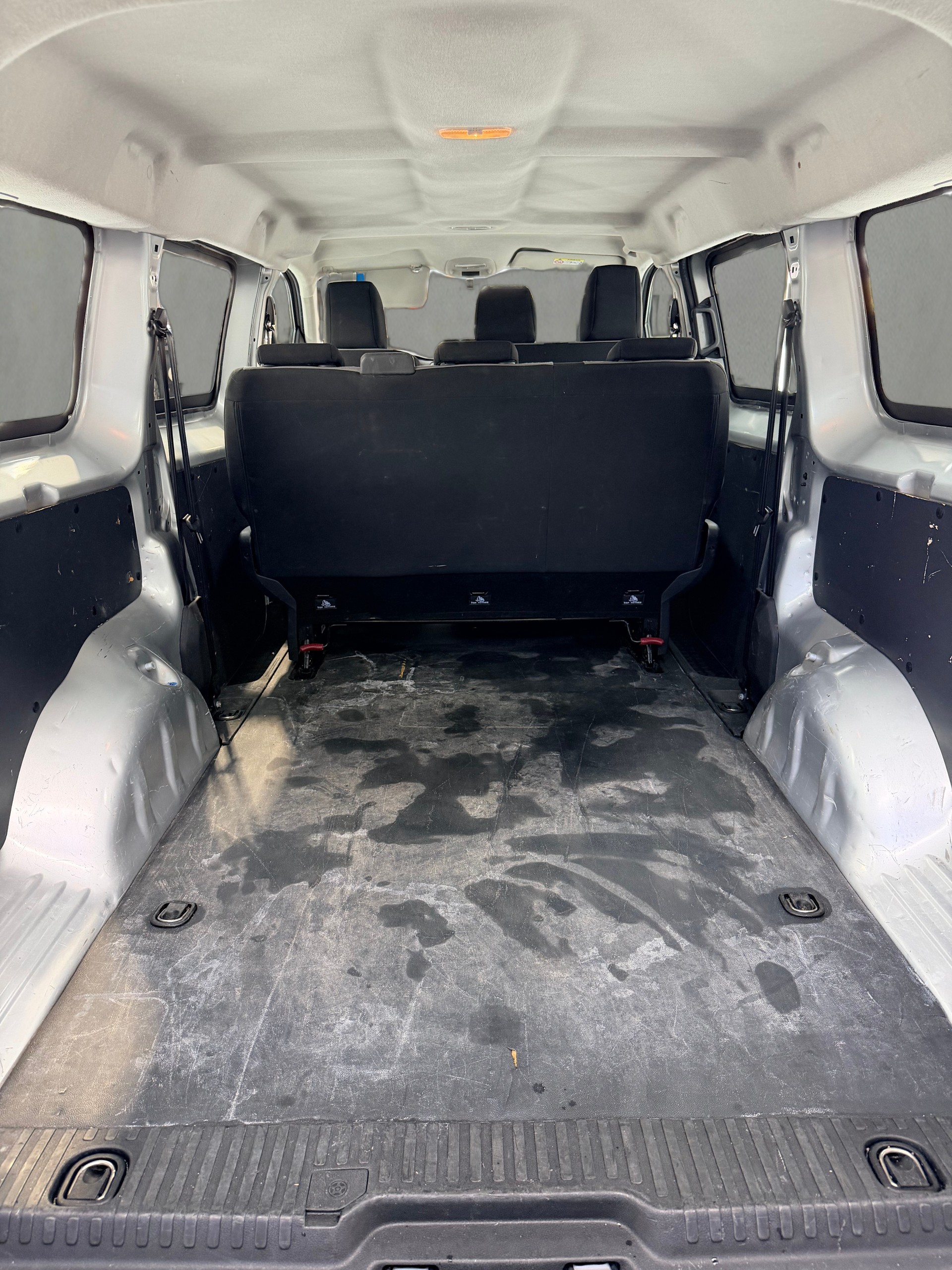 PEUGEOT Traveller 2.0 BlueHDi Active Lang EAT-image-9