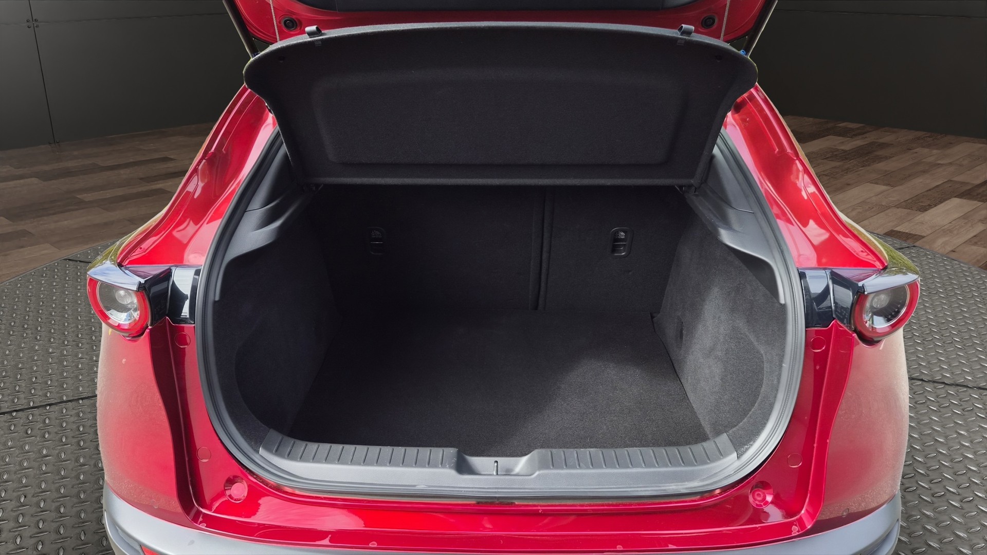 MAZDA CX-30 SKYACTIV-G 140 M Hybrid Prime Line FWD AT-image-5