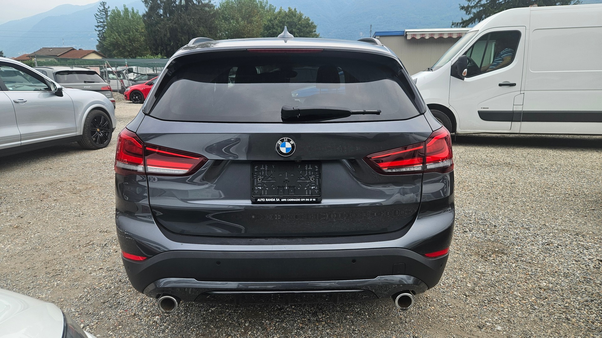 BMW X1 xDrive 18d Sport Line Steptronic-image-5