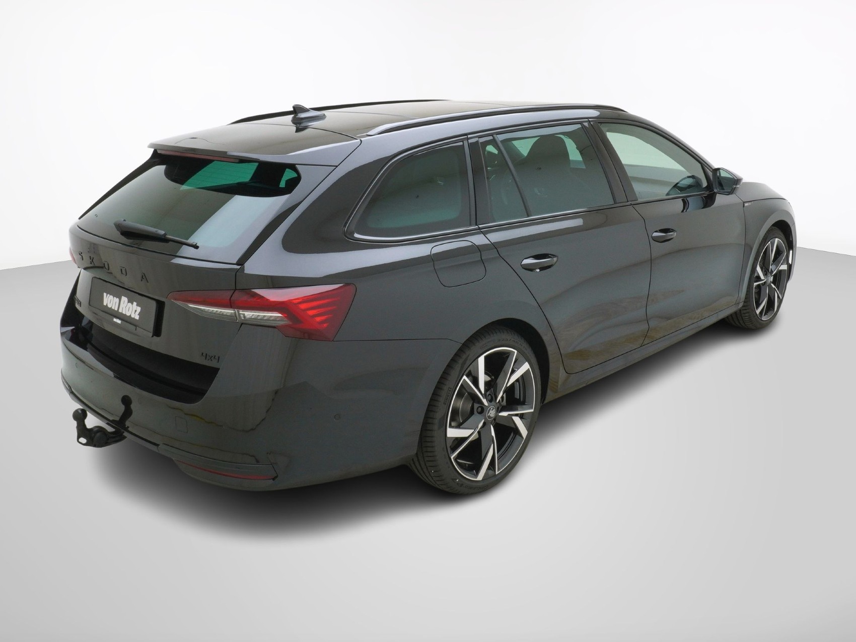 SKODA Octavia 2.0 TSI SportLine 4x4 DSG-image-4