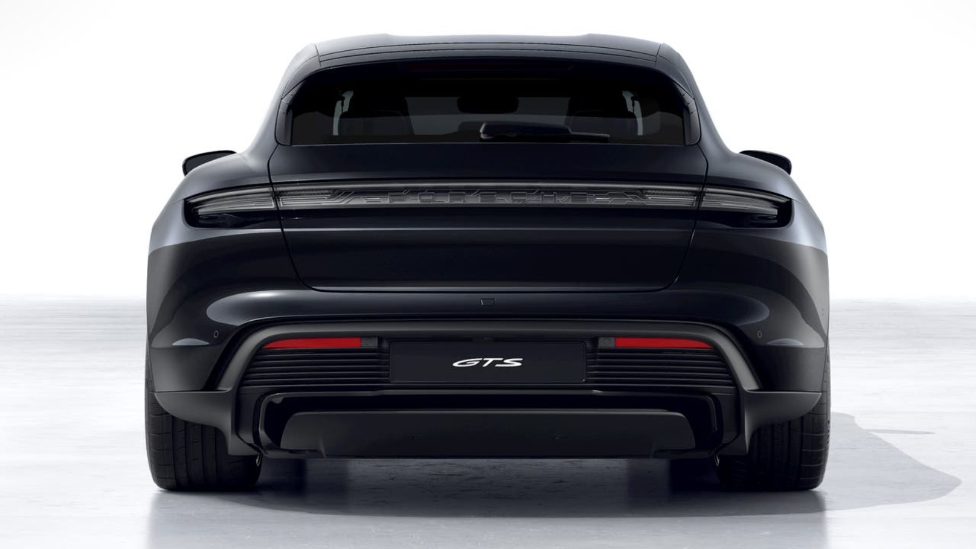 PORSCHE Taycan GTS Sport Turismo-image-6