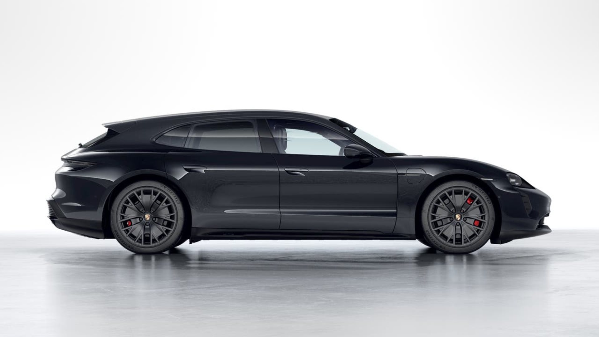 PORSCHE Taycan GTS Sport Turismo-image-5