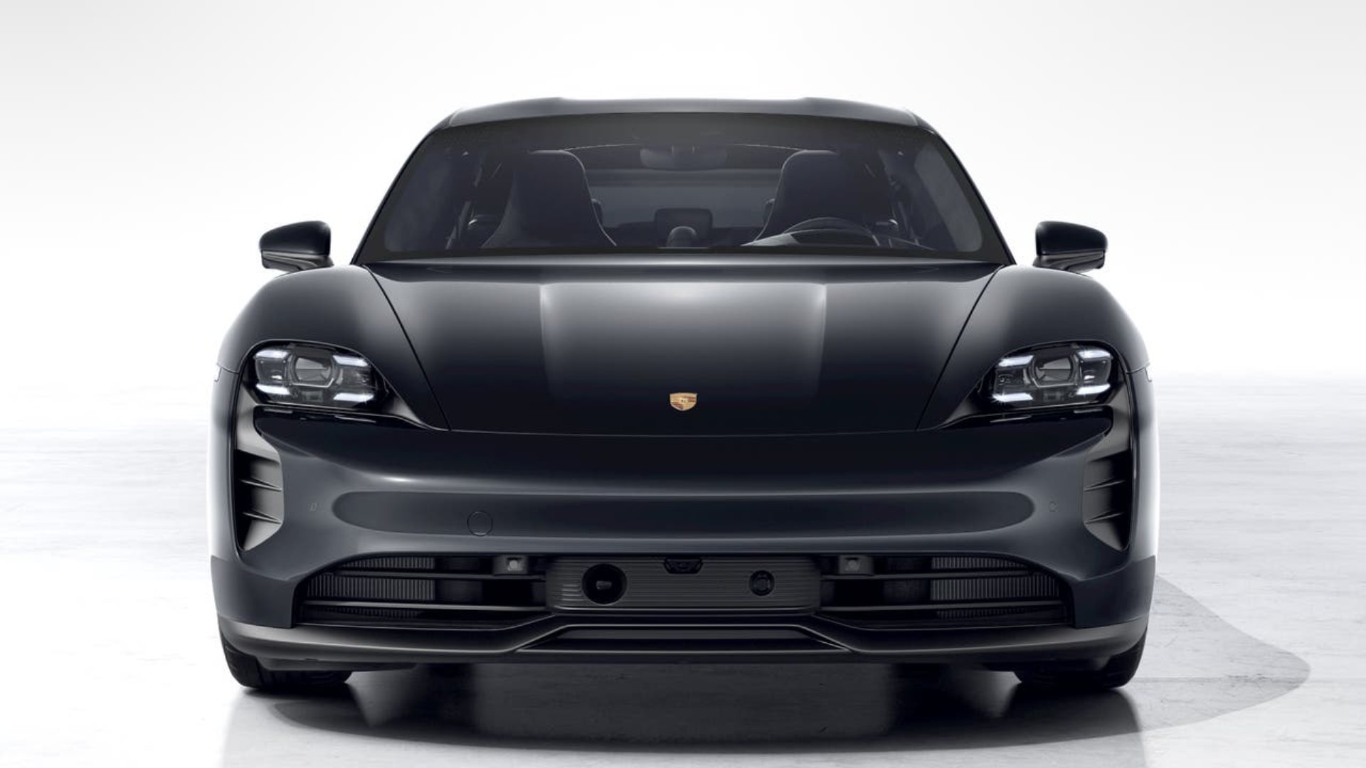 PORSCHE Taycan GTS Sport Turismo-image-7