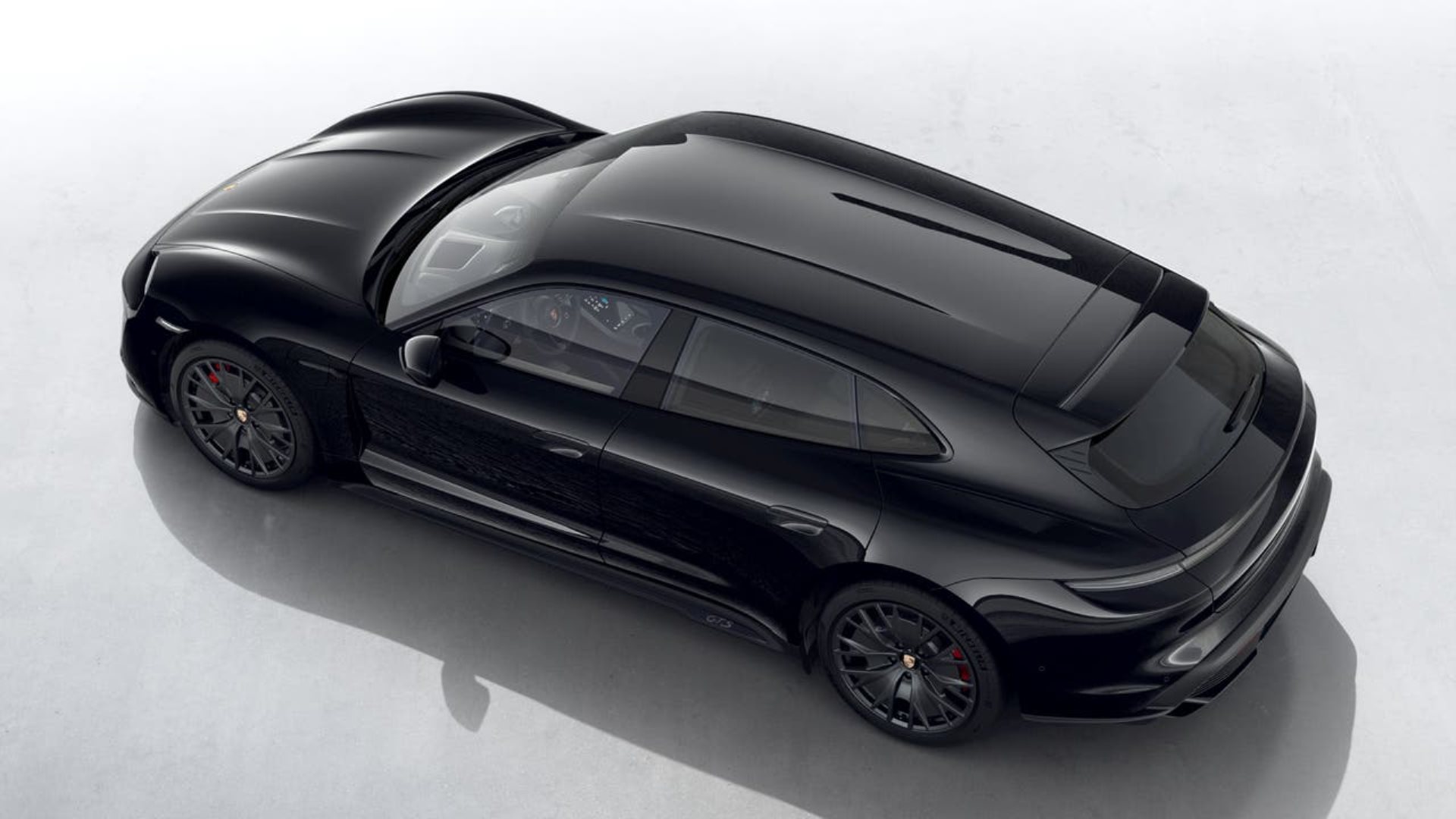 PORSCHE Taycan GTS Sport Turismo-image-3