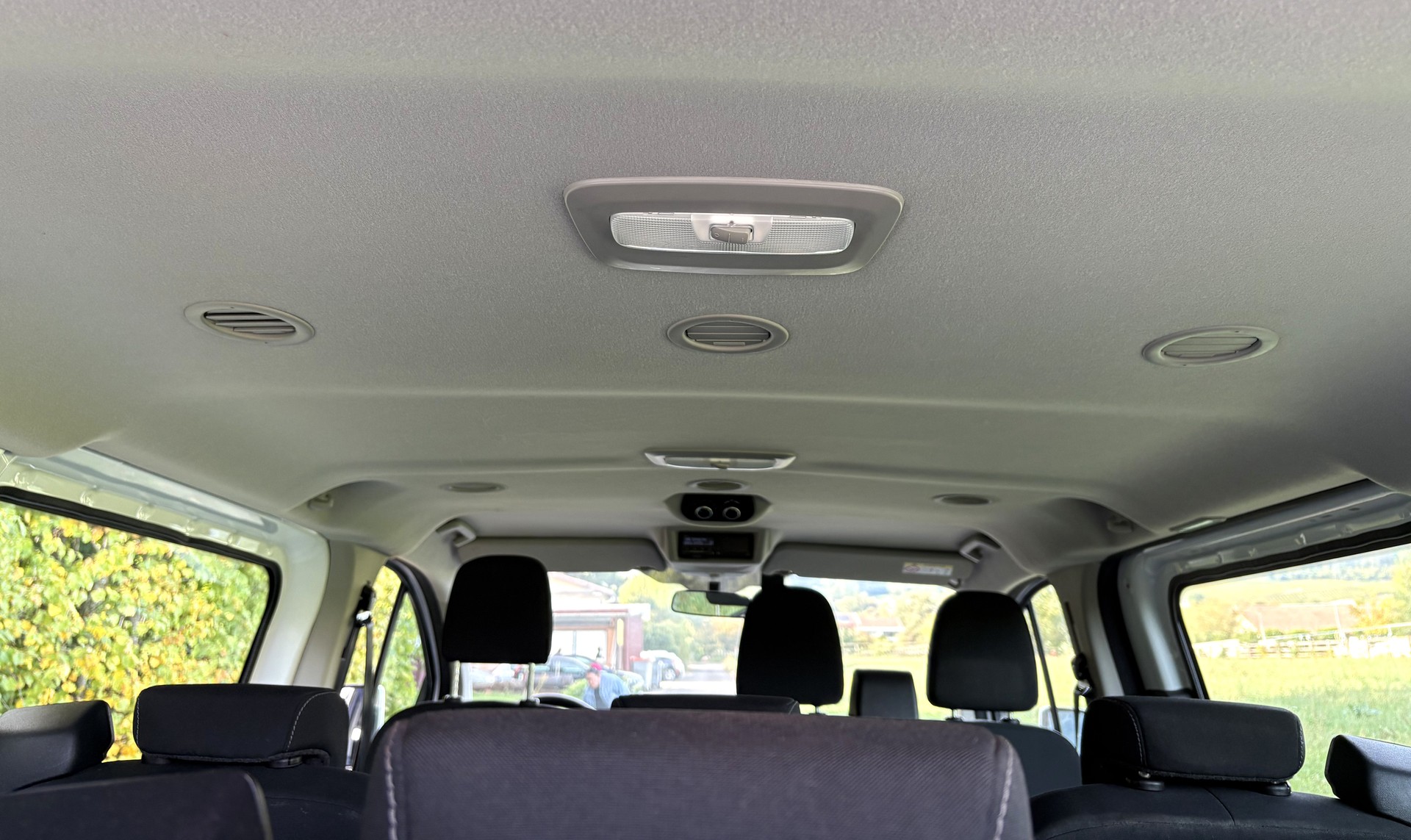 FORD Transit Custom 320 L1H1 Trend-image-8