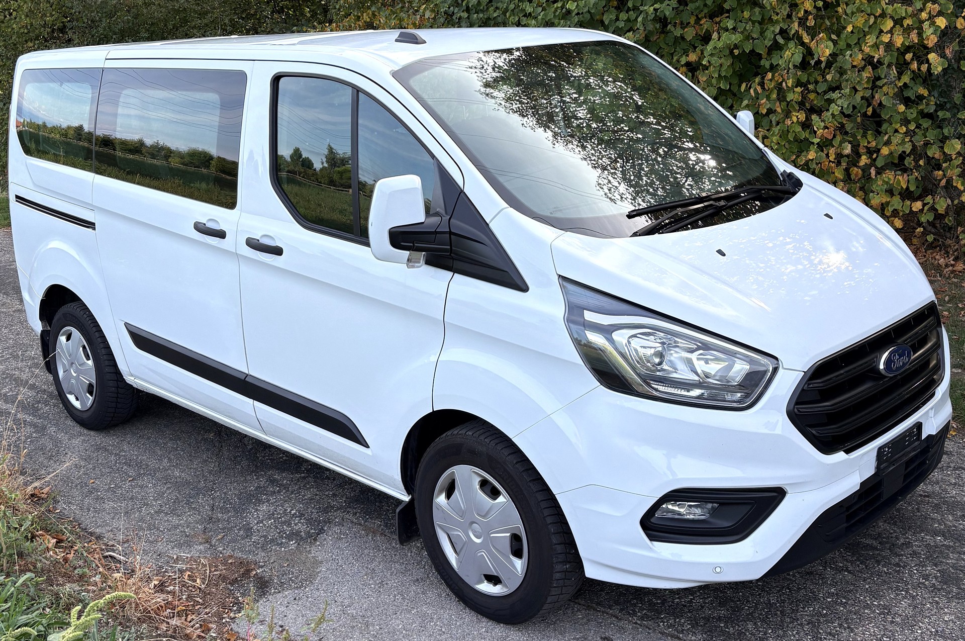 FORD Transit Custom 320 L1H1 Trend-image-1