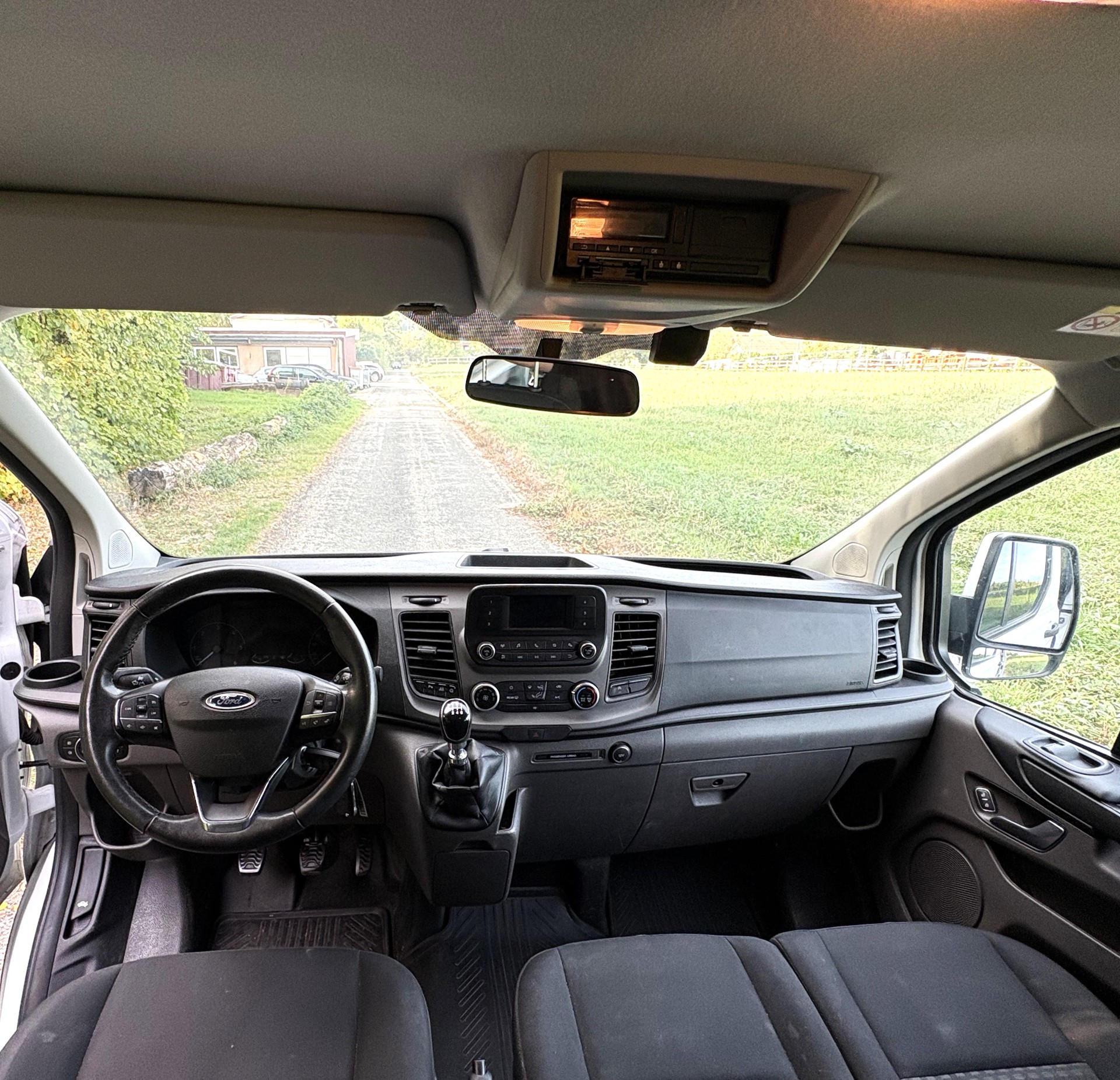FORD Transit Custom 320 L1H1 Trend-image-7