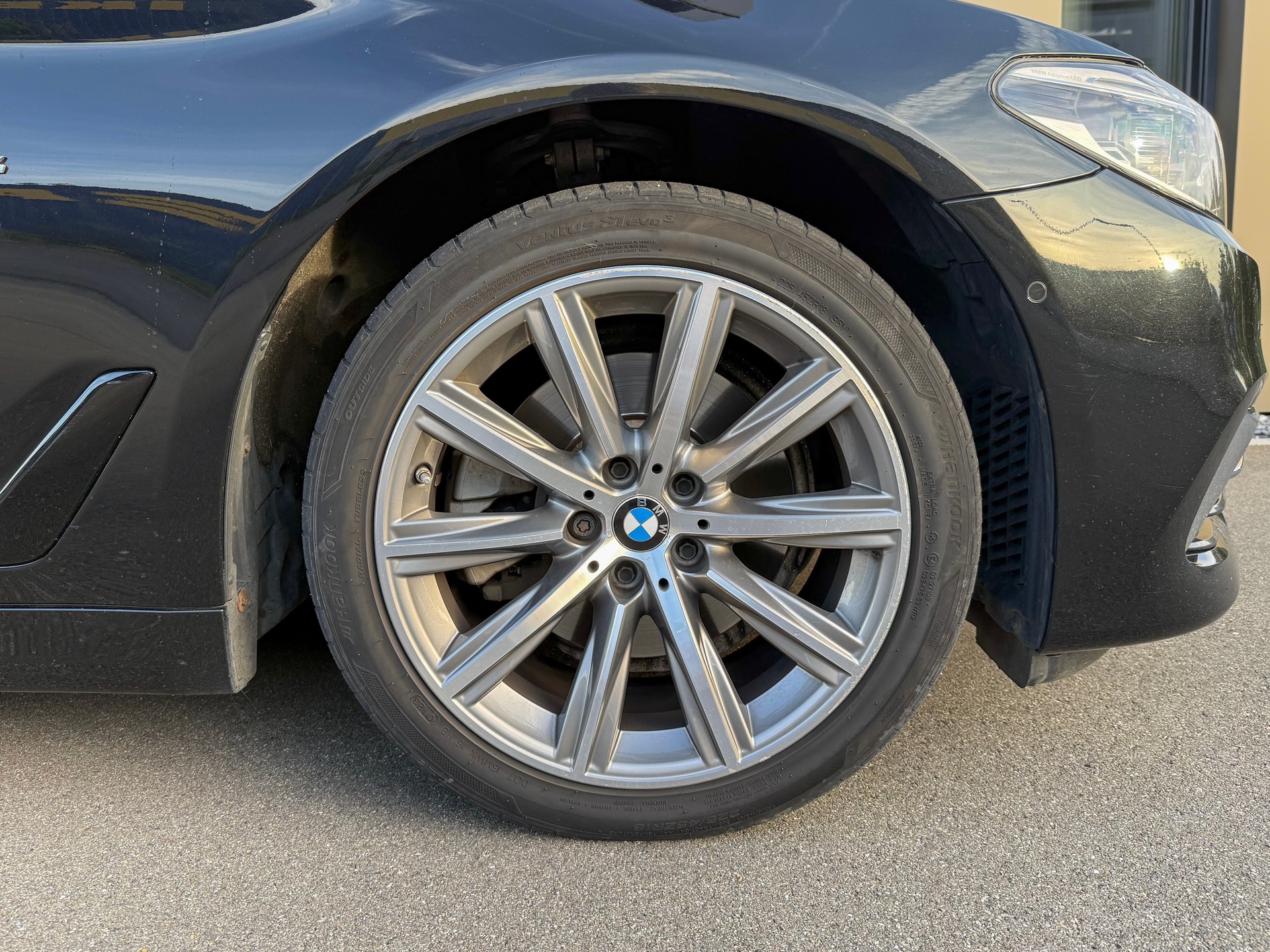 BMW 520d xDrive Touring Luxury Line Steptronic-image-7