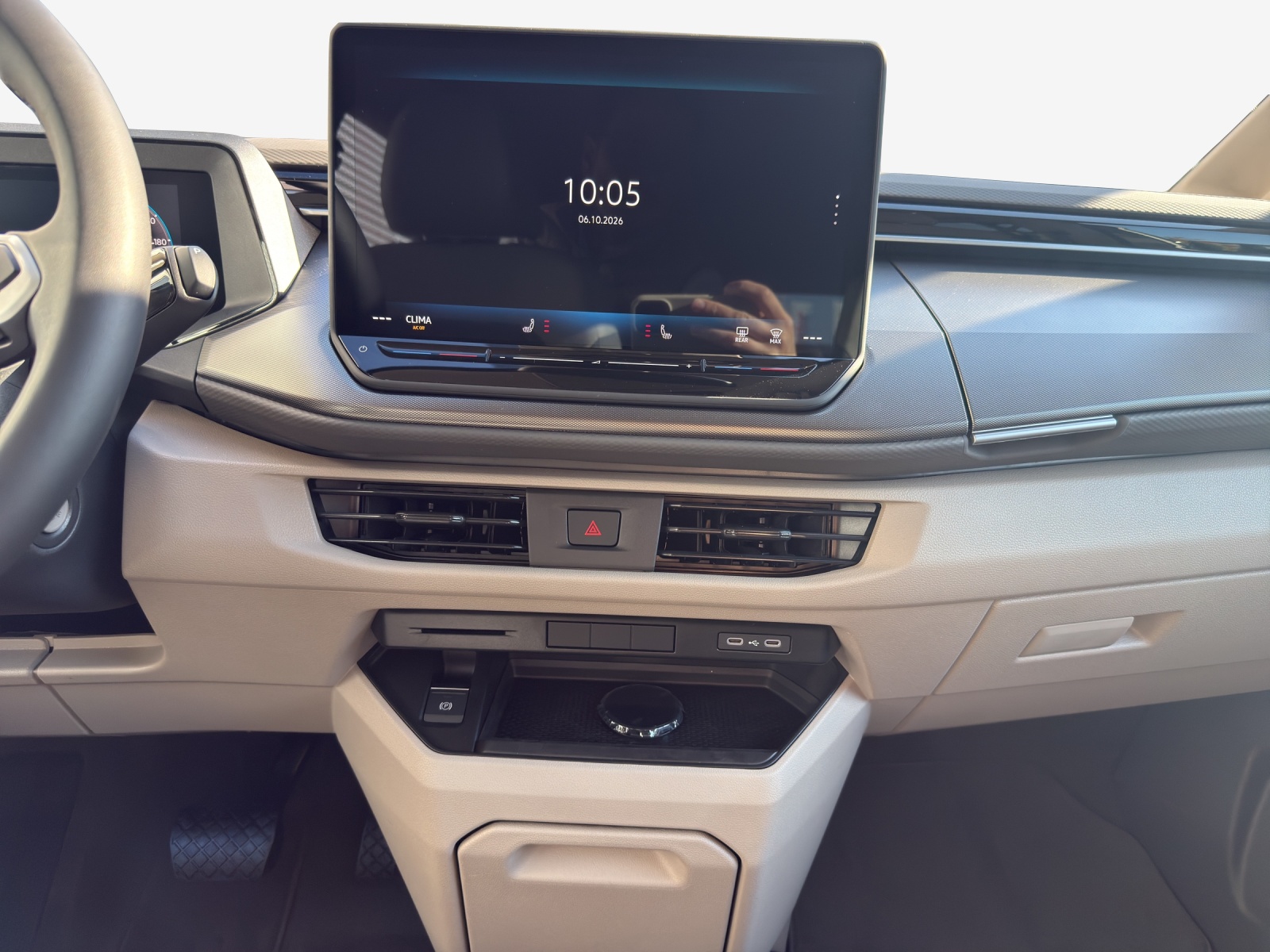 VW Multivan Trend Liberty kurz 2.0 TDI 150PS DSG-image-10