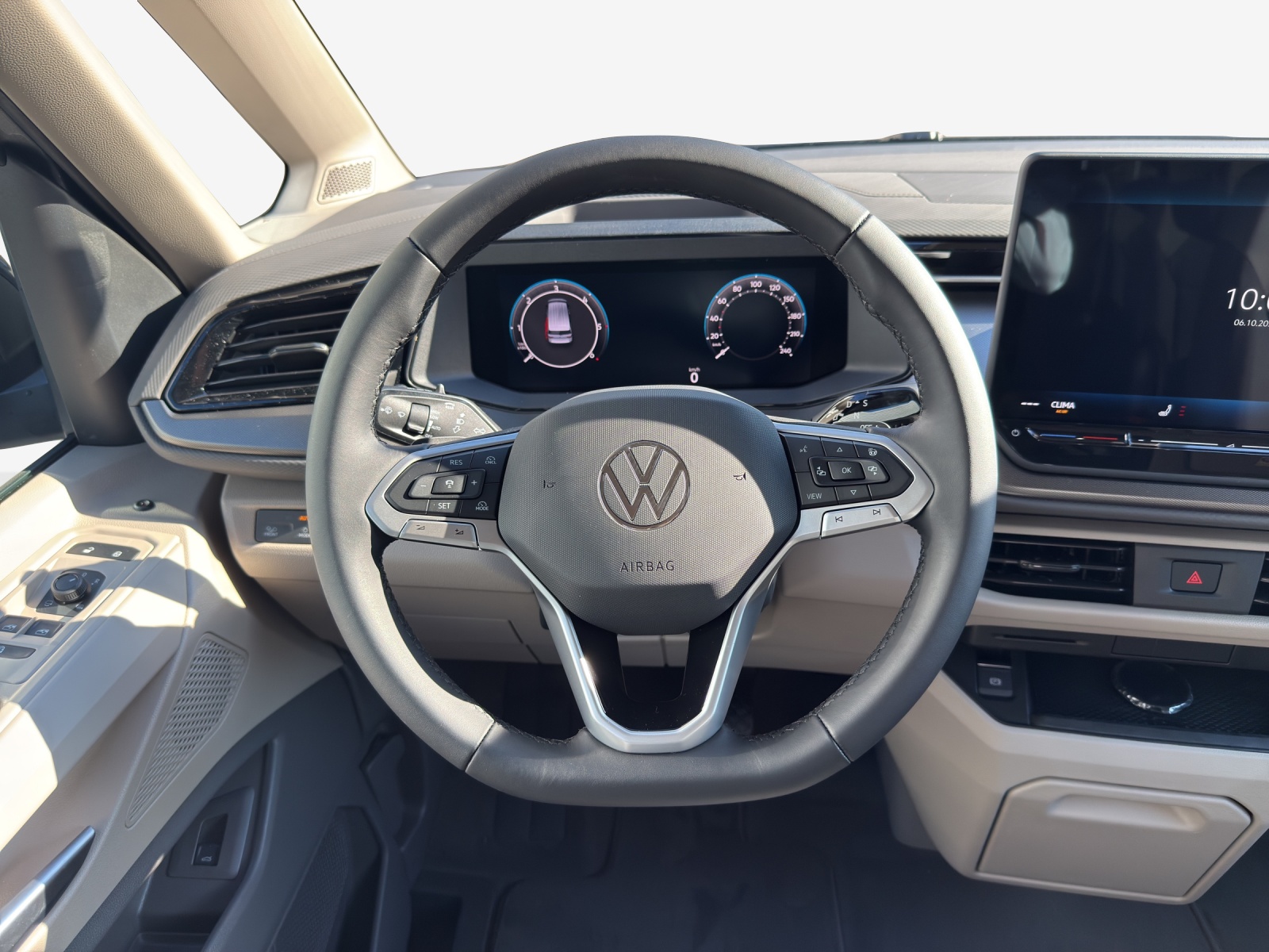 VW Multivan Trend Liberty kurz 2.0 TDI 150PS DSG-image-9