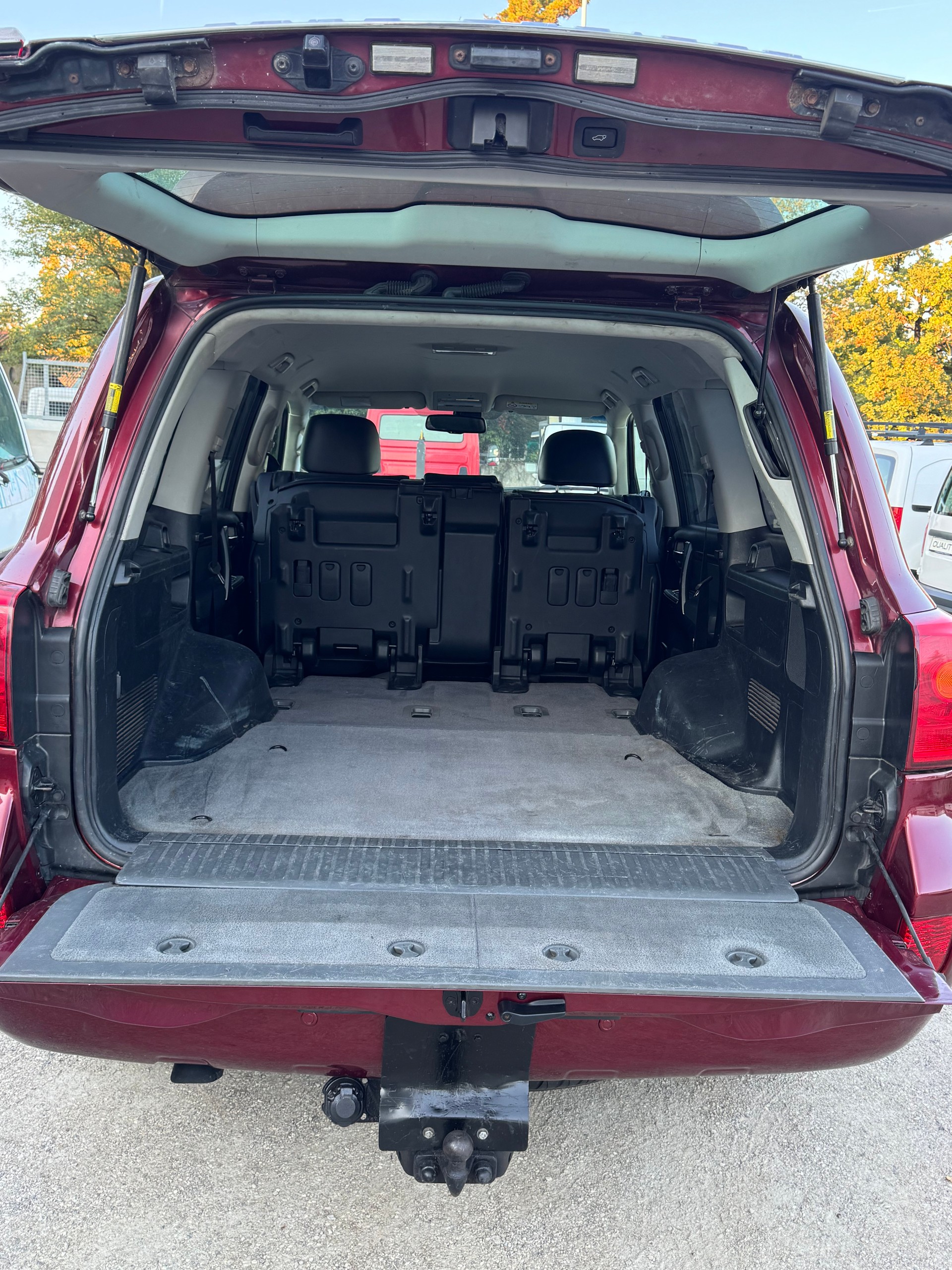 TOYOTA Land Cruiser V8 4.5 D-4D Luna-image-8