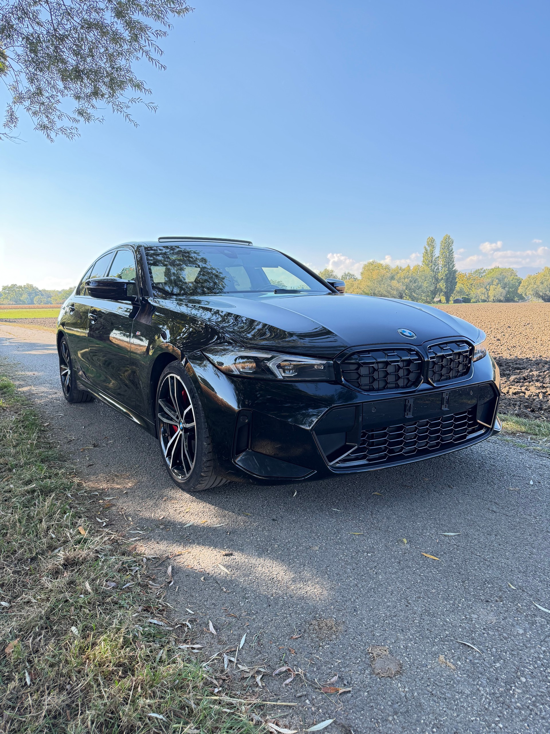 BMW M340d xDrive 48V Steptronic M Sport Pro-image-0