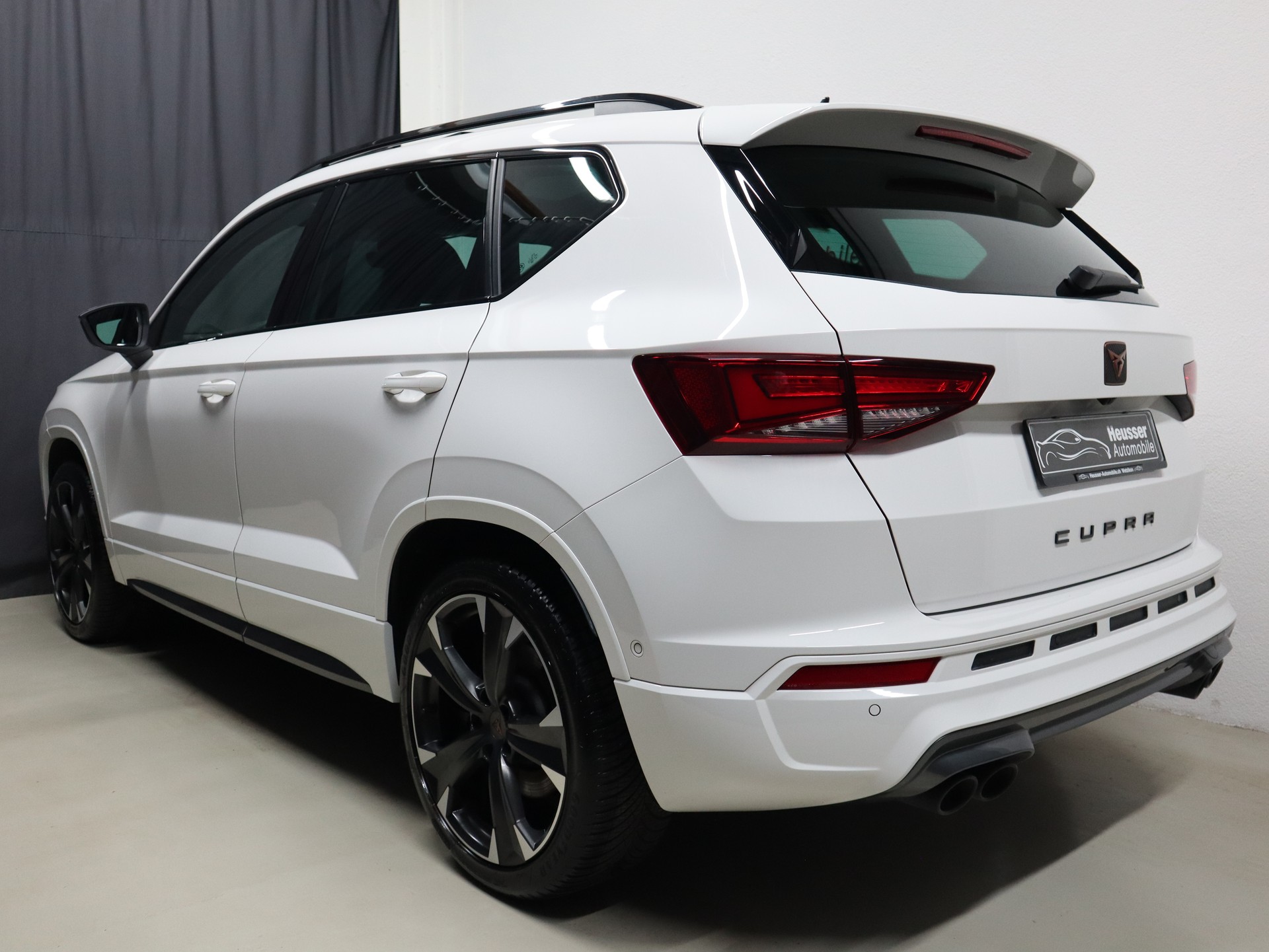 CUPRA Ateca 2.0TSI VZ 4Drive DSG - Panorama - Navi - Beats - Sportsitze - Sitzmemory - 360° Kamera - Keyless - 300 PS-image-3