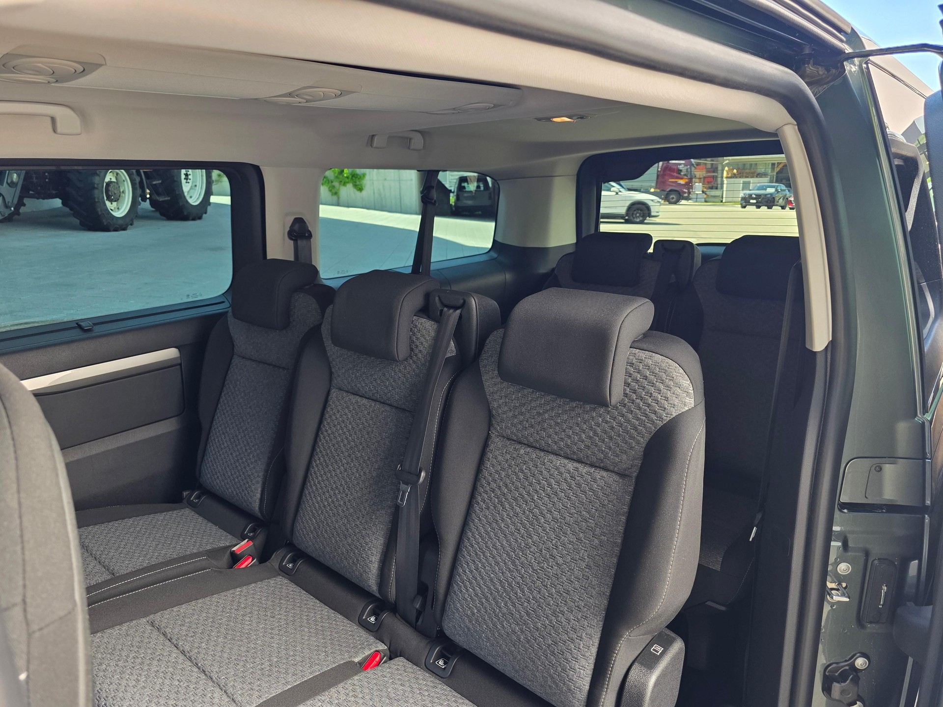 CITROEN Spacetourer XL 2.2 BlueHDi 180 You S/S-image-12