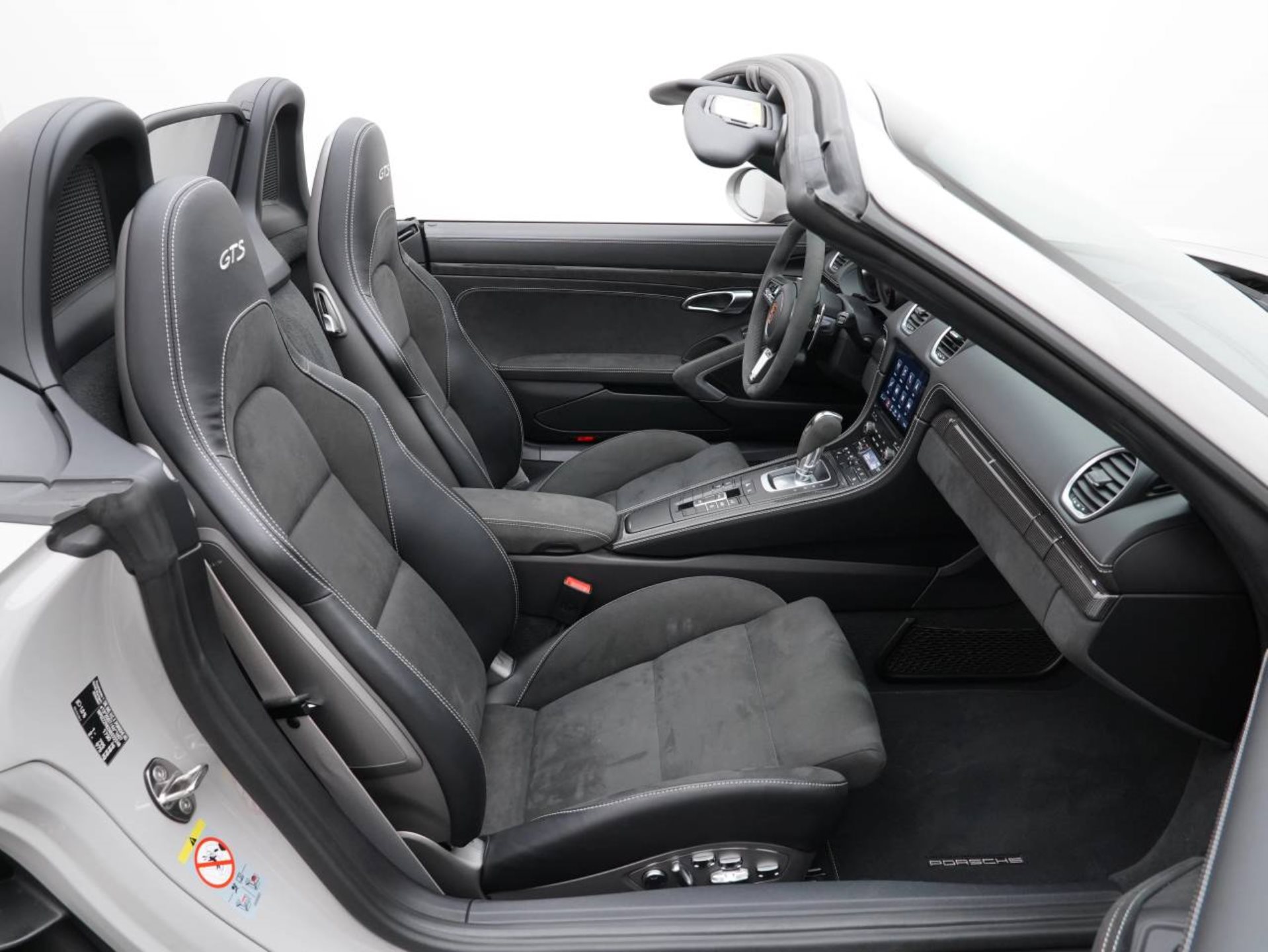 PORSCHE 718 Boxster GTS 4.0-image-25