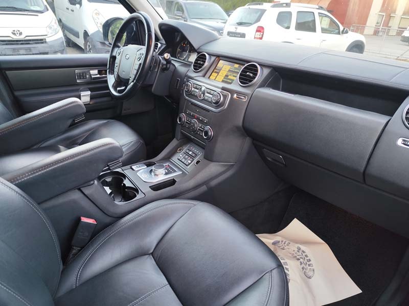 LAND ROVER Discovery 3.0 SDV6 XXV Automatic-image-7