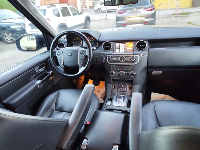 LAND ROVER Discovery 3.0 SDV6 XXV Automatic-image-10