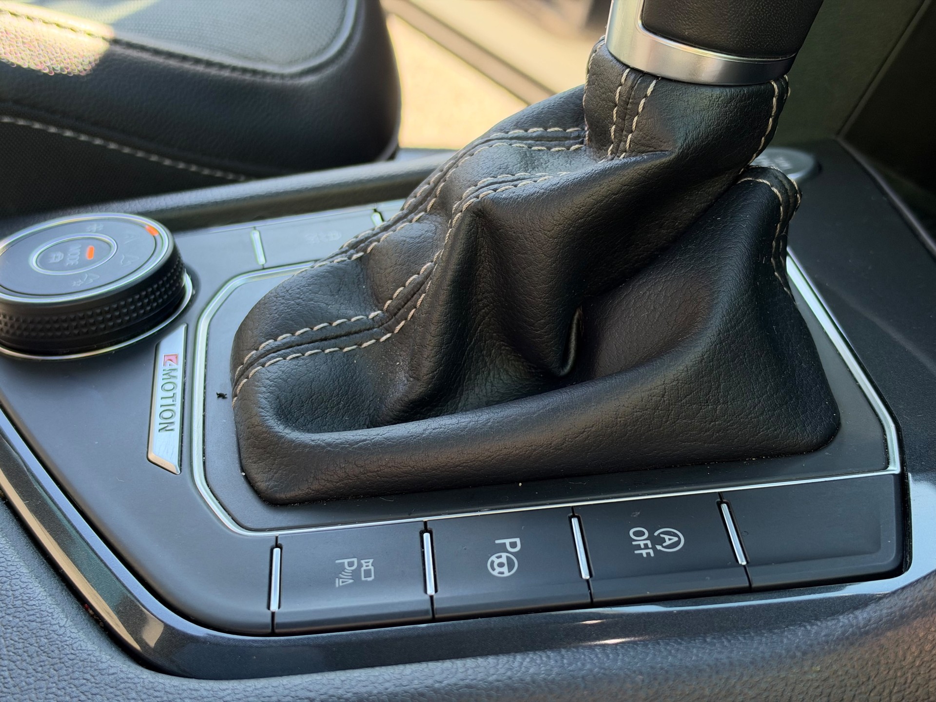 VW Tiguan 2.0TSI Highline 4Motion DSG-image-13