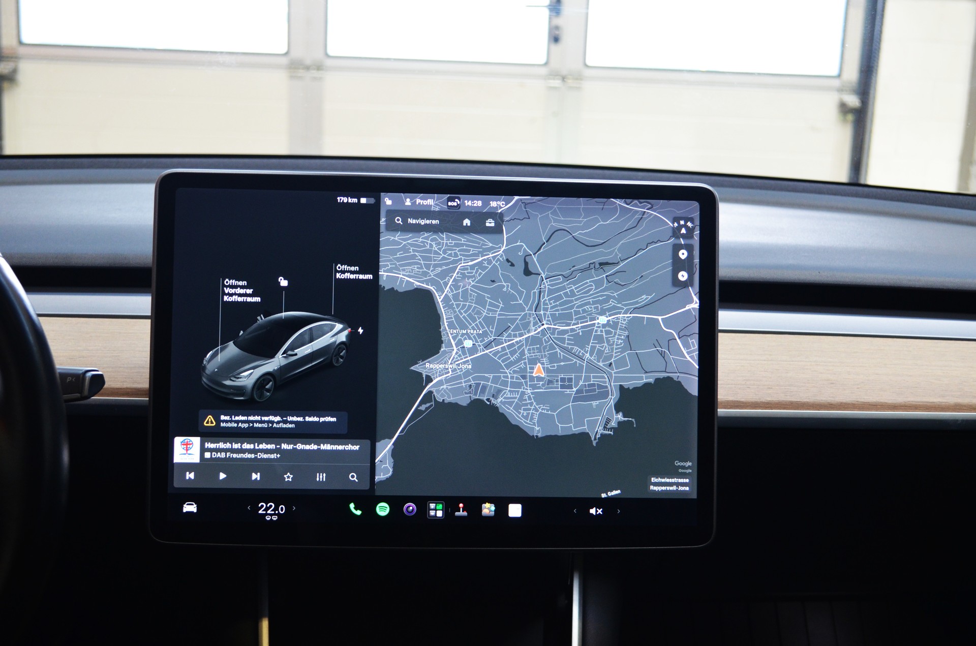 TESLA Model 3 Long Range Dual Motor AWD-image-9