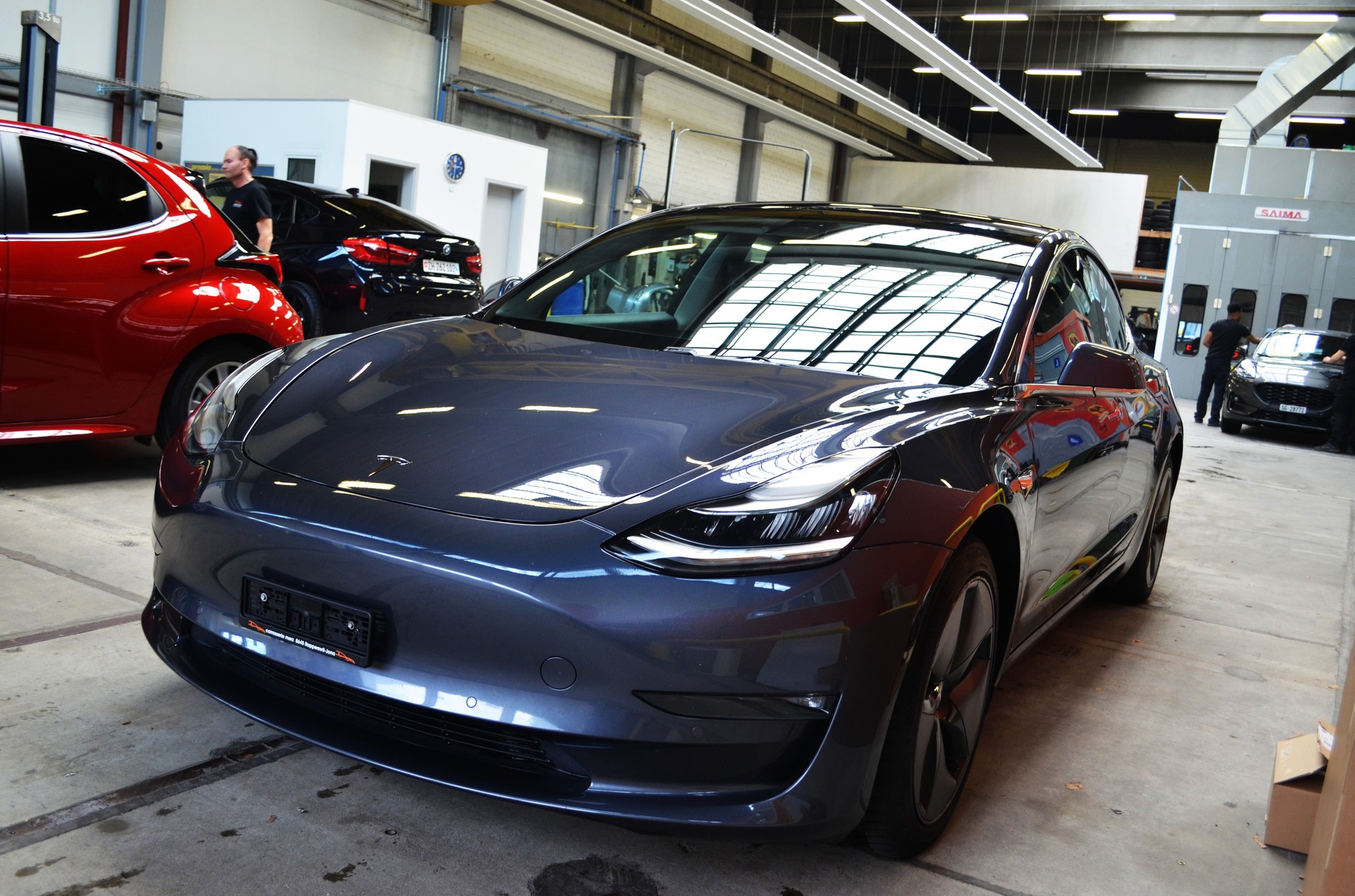 TESLA Model 3 Long Range Dual Motor AWD-image-2