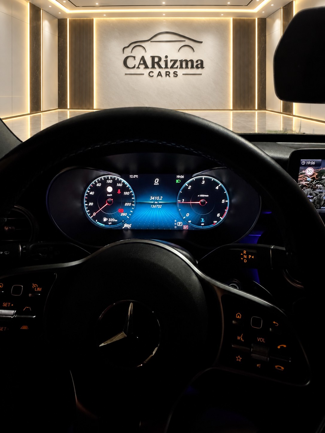 MERCEDES-BENZ C 220 d Swiss Star AMG Line 4M 9G-Tronic-image-8