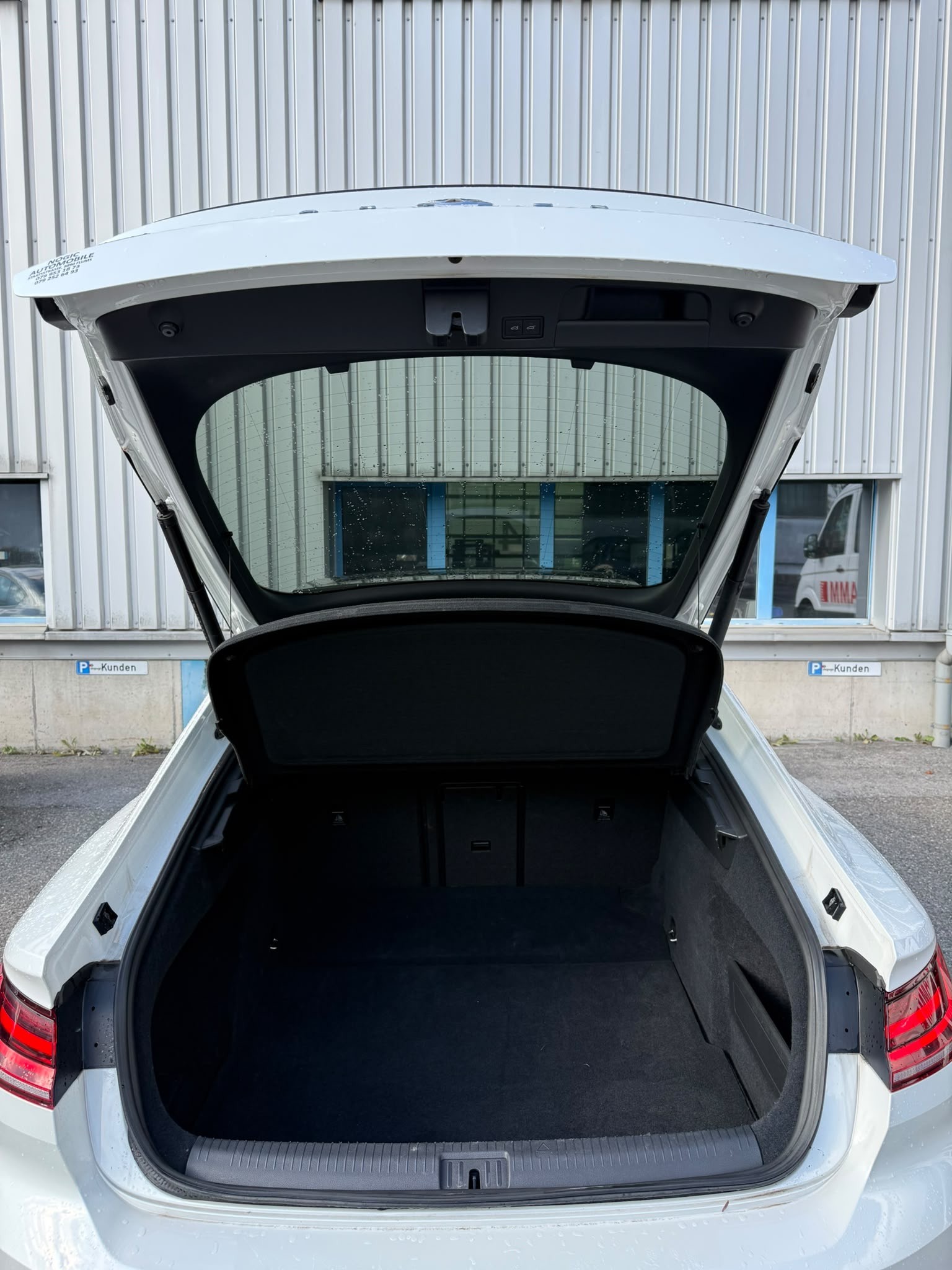 VW Arteon 2.0 TDI BMT R-Line DSG-image-16