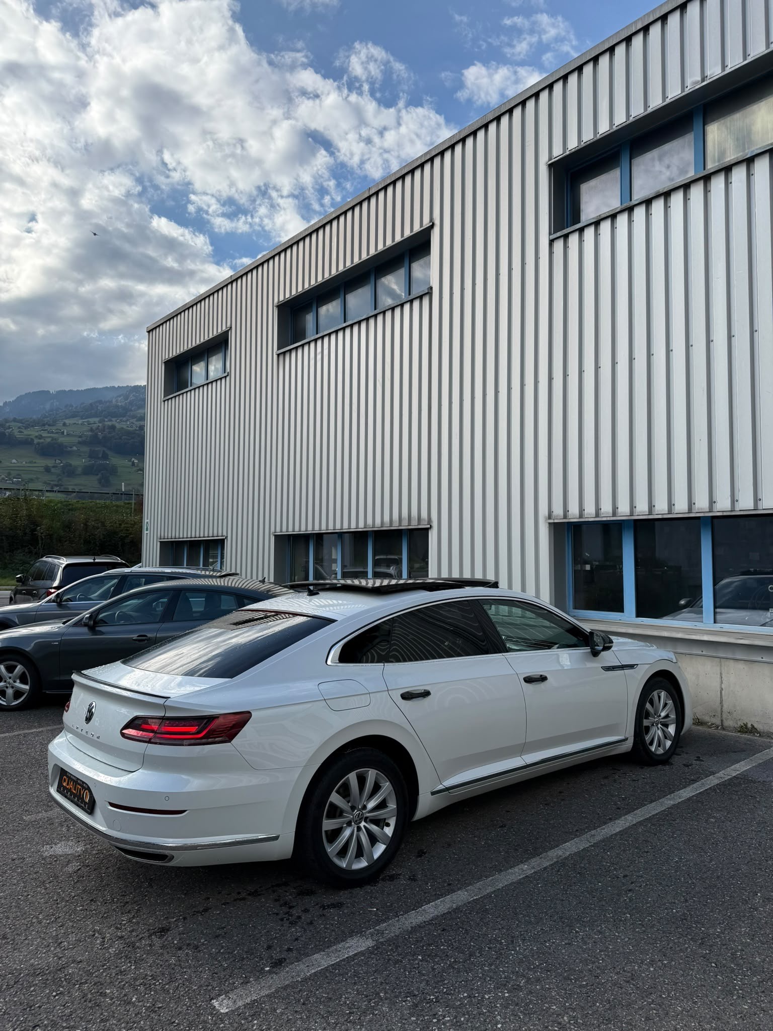 VW Arteon 2.0 TDI BMT R-Line DSG-image-17