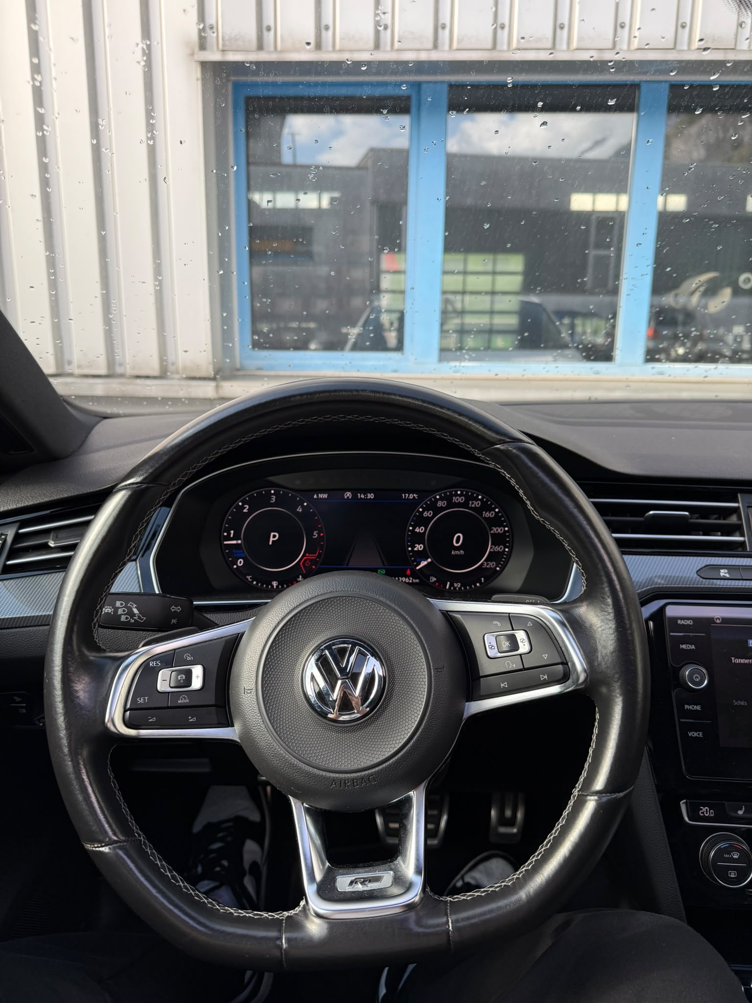 VW Arteon 2.0 TDI BMT R-Line DSG-image-7