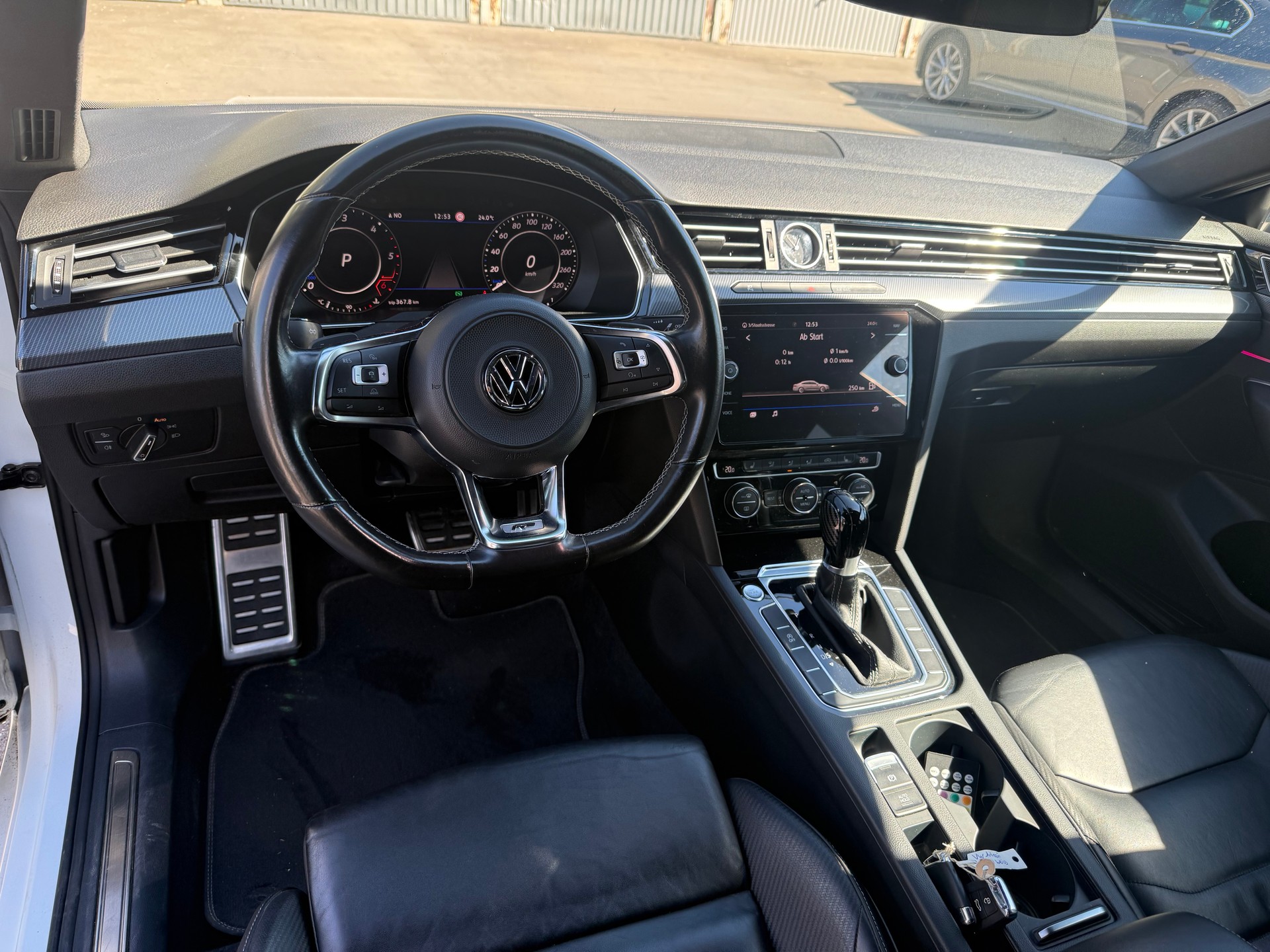 VW Arteon 2.0 TDI BMT R-Line DSG-image-4