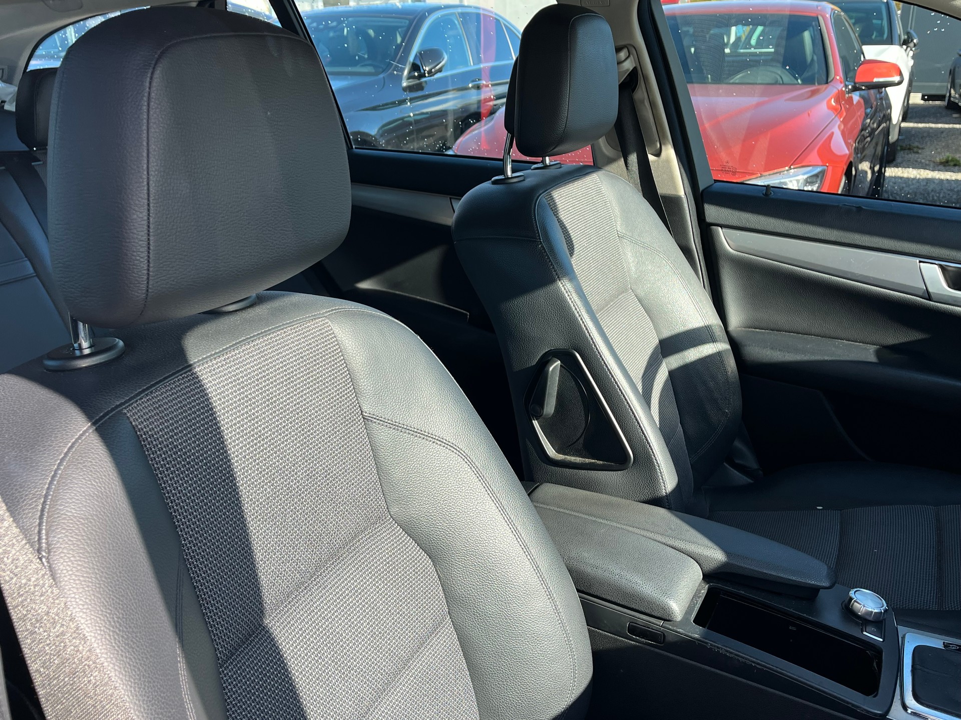 MERCEDES-BENZ C 250 CDI Avantgarde 4Matic 7G-Tronic-image-7