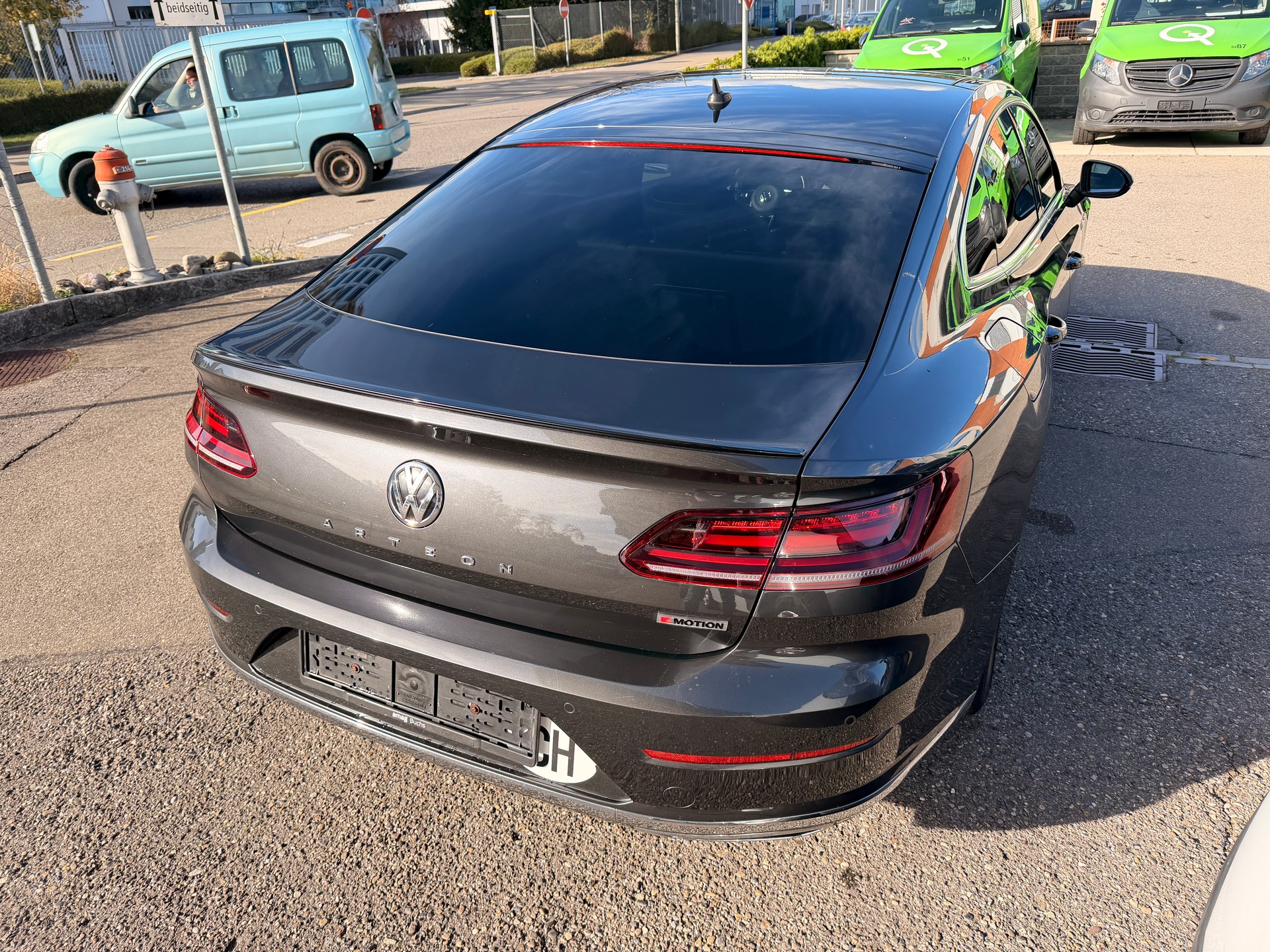 VW Arteon 2.0 TDI SCR BMT R-Line 4Motion DSG-image-3
