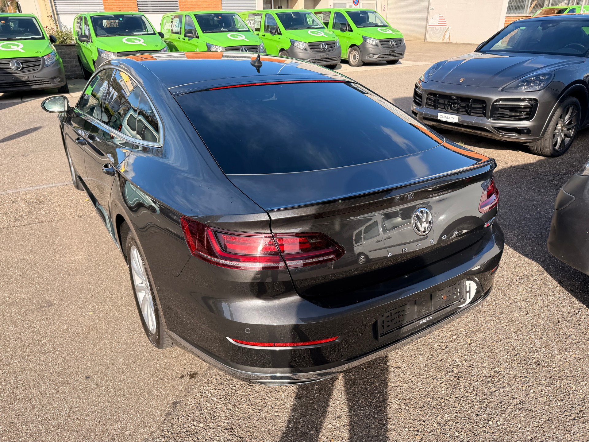 VW Arteon 2.0 TDI SCR BMT R-Line 4Motion DSG-image-2