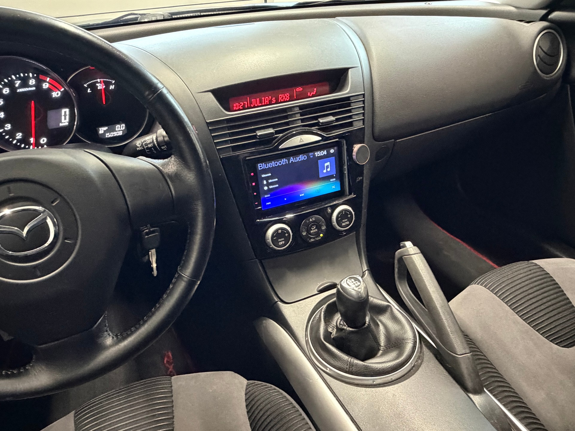 MAZDA RX-8 Revolution-image-10