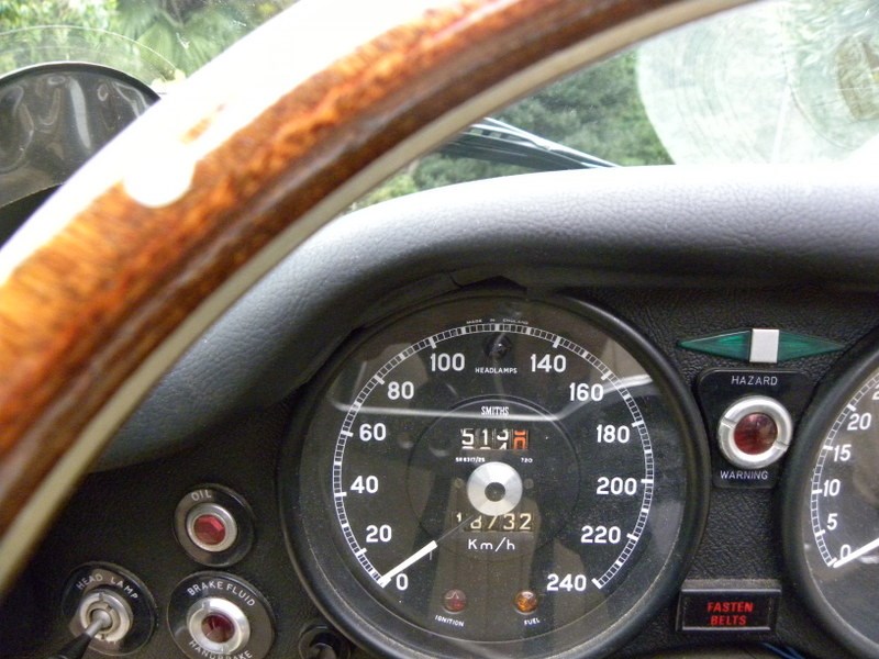 JAGUAR EType V12 roadster-image-6