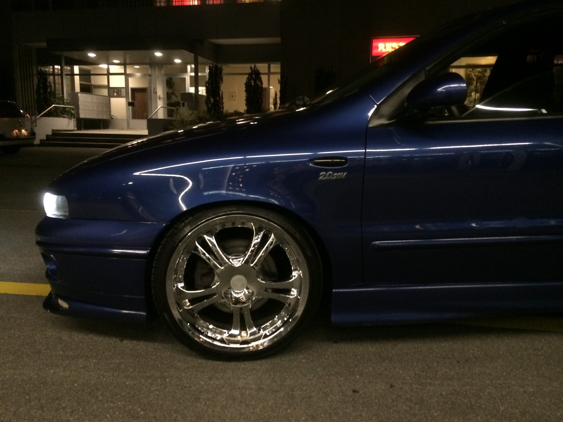 FIAT BRAVO-image-2