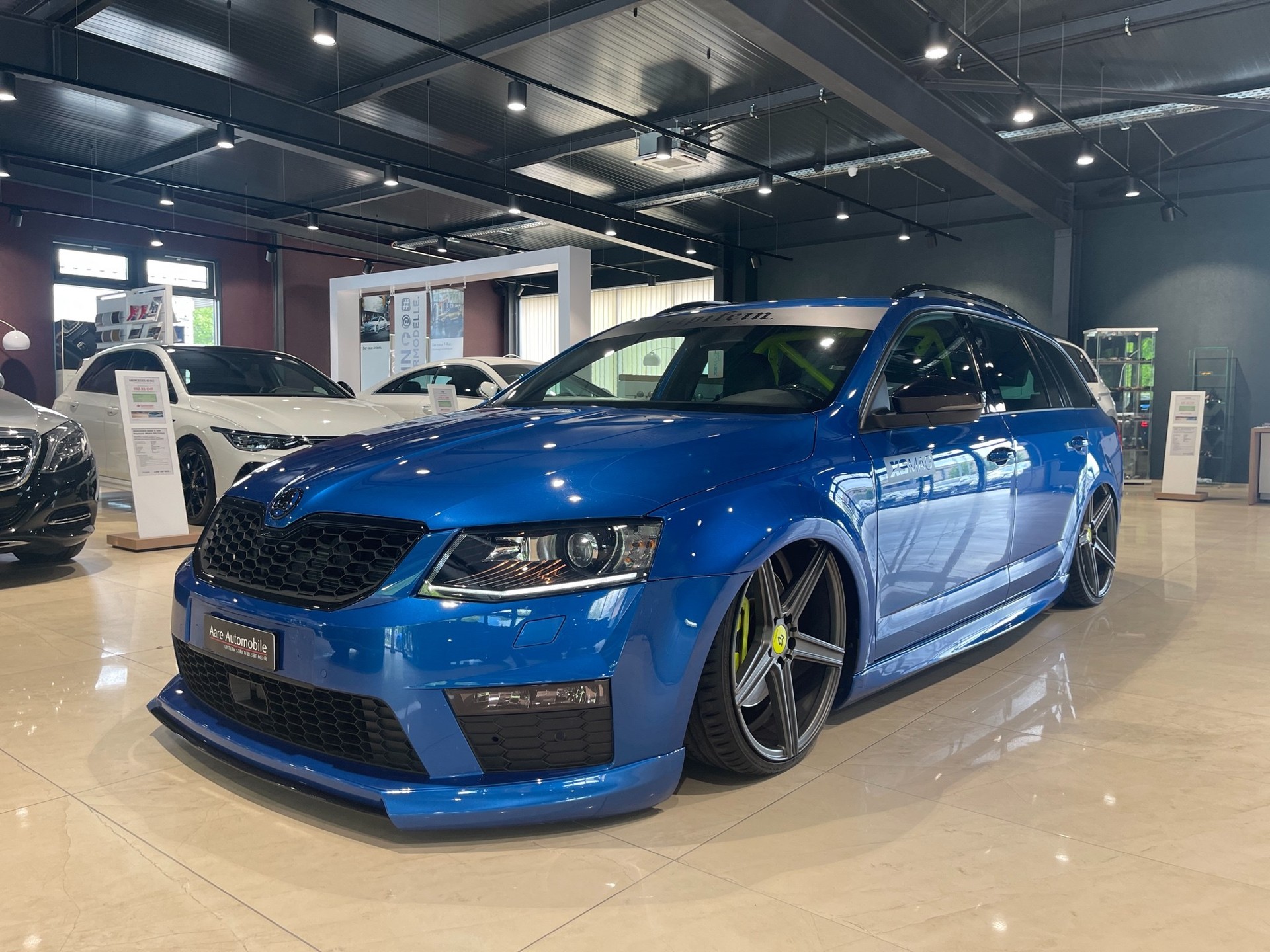 SKODA Octavia Combi 2.0 TSI RS DSG-showroom-element-2