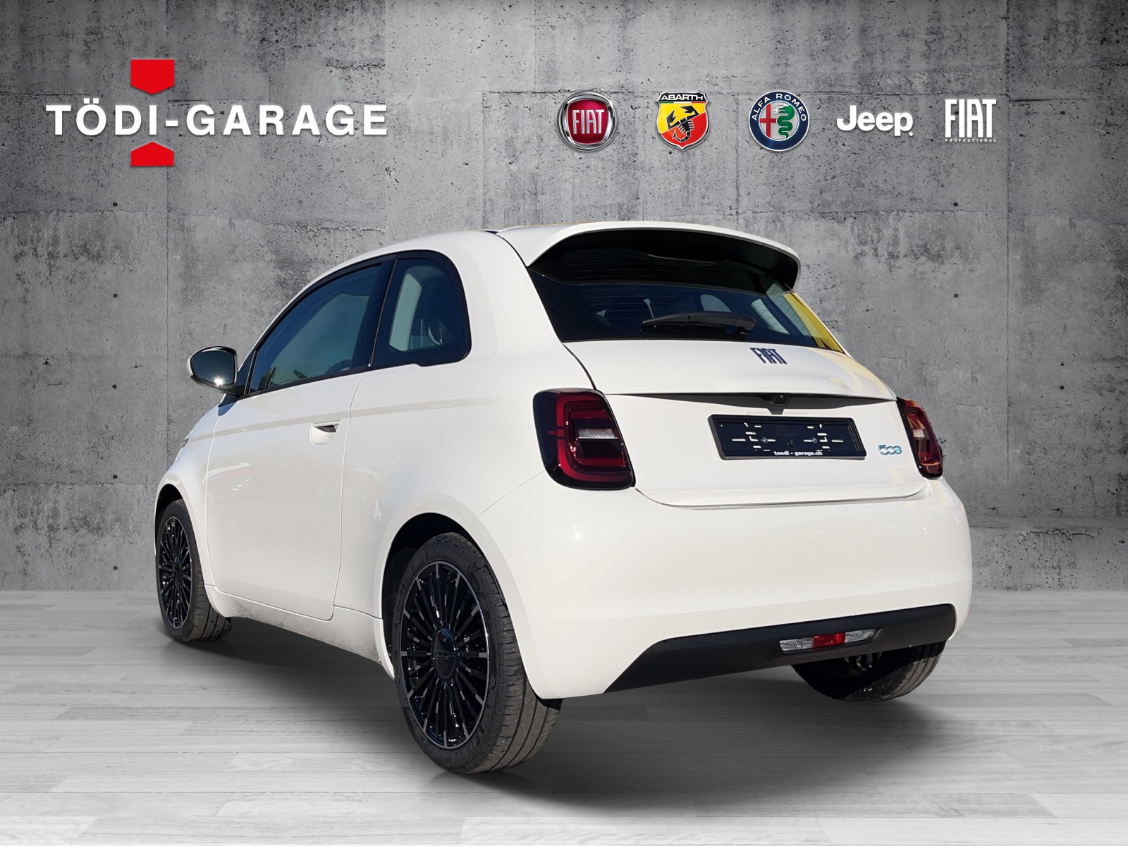 FIAT 500e Icon-image-3