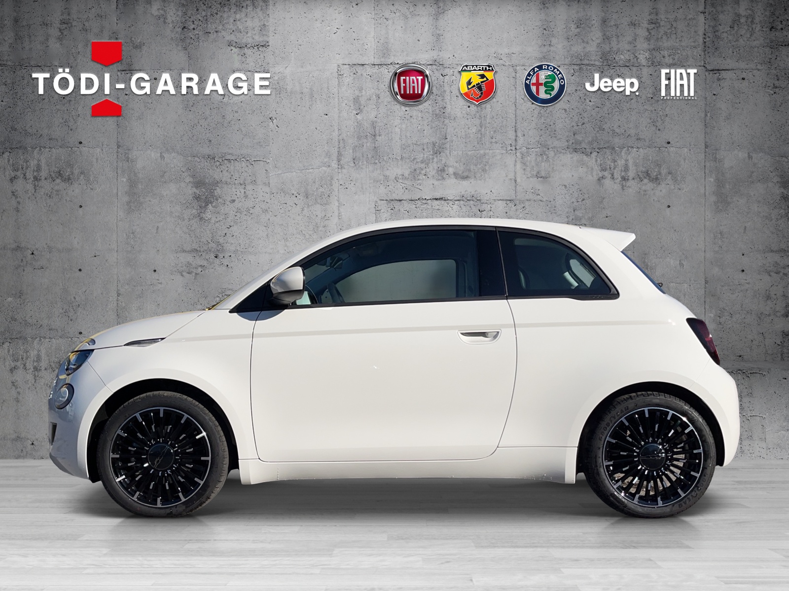 FIAT 500e Icon-image-2