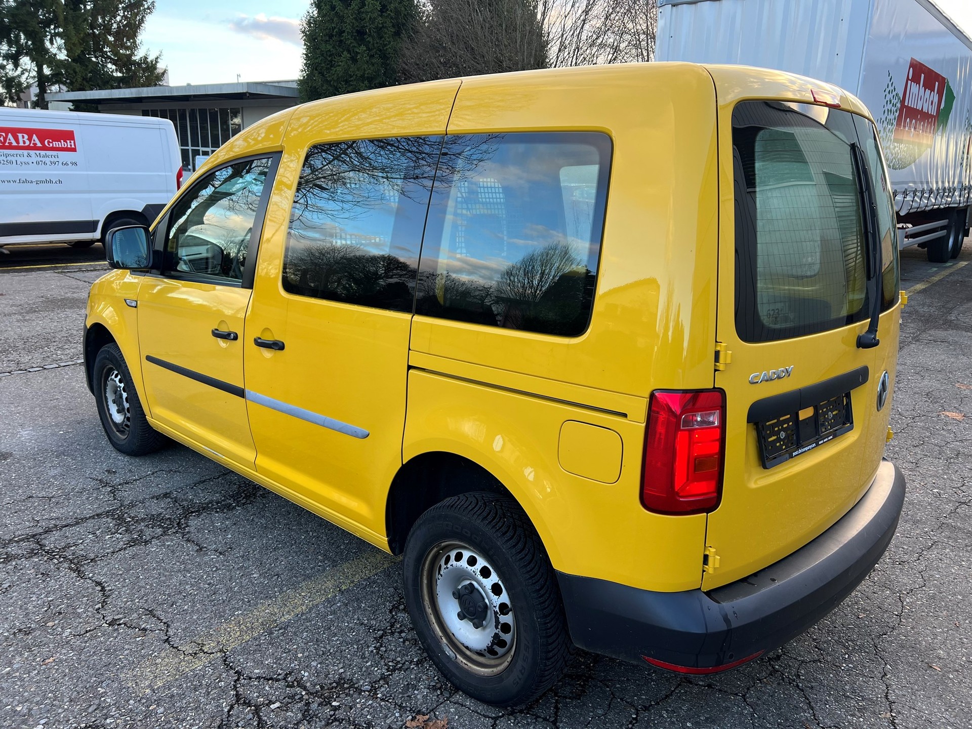 VW CADDY 2.0D 4 MOTION-image-3