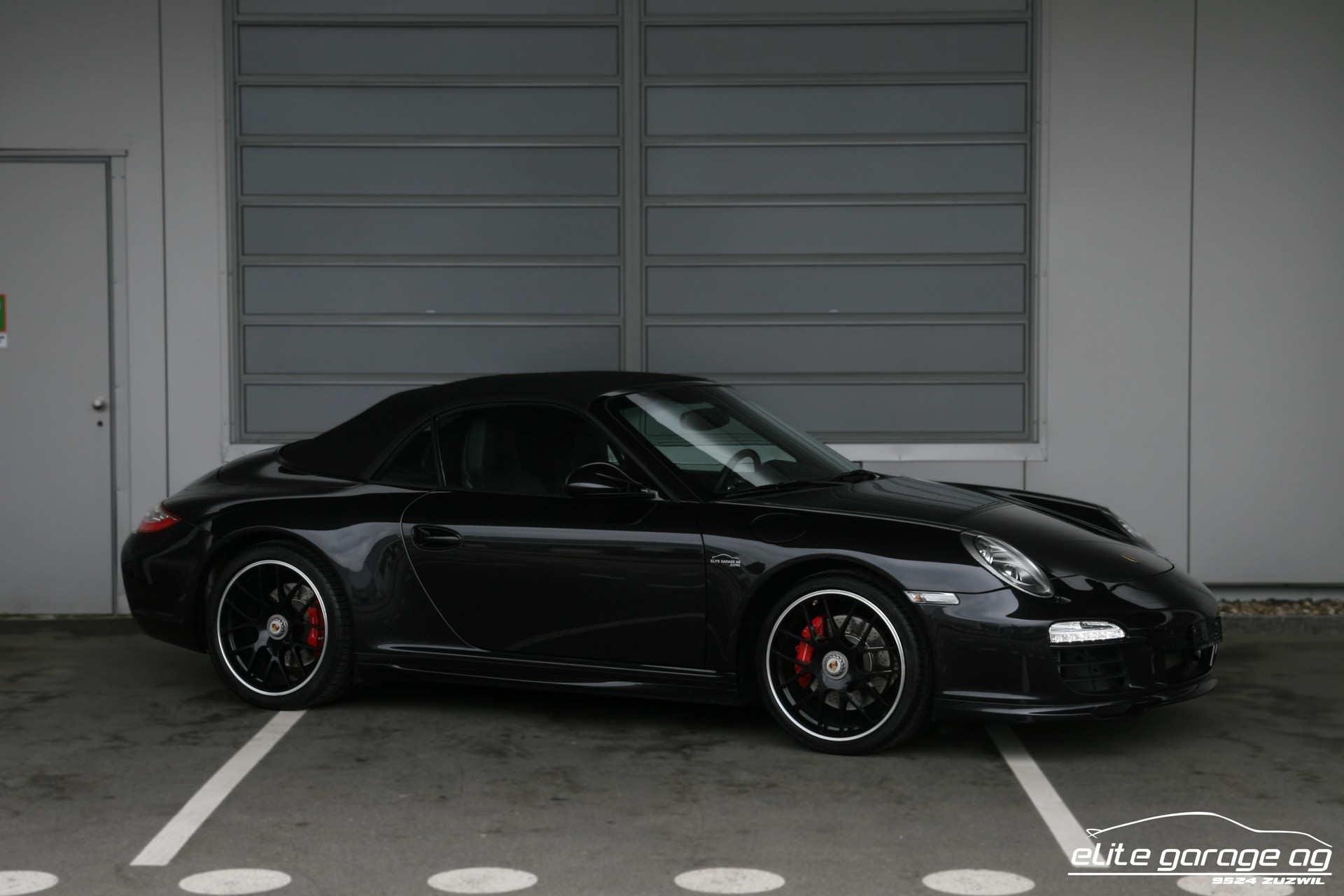 PORSCHE 911 Cabrio Carrera 4 GTS PDK-image-6