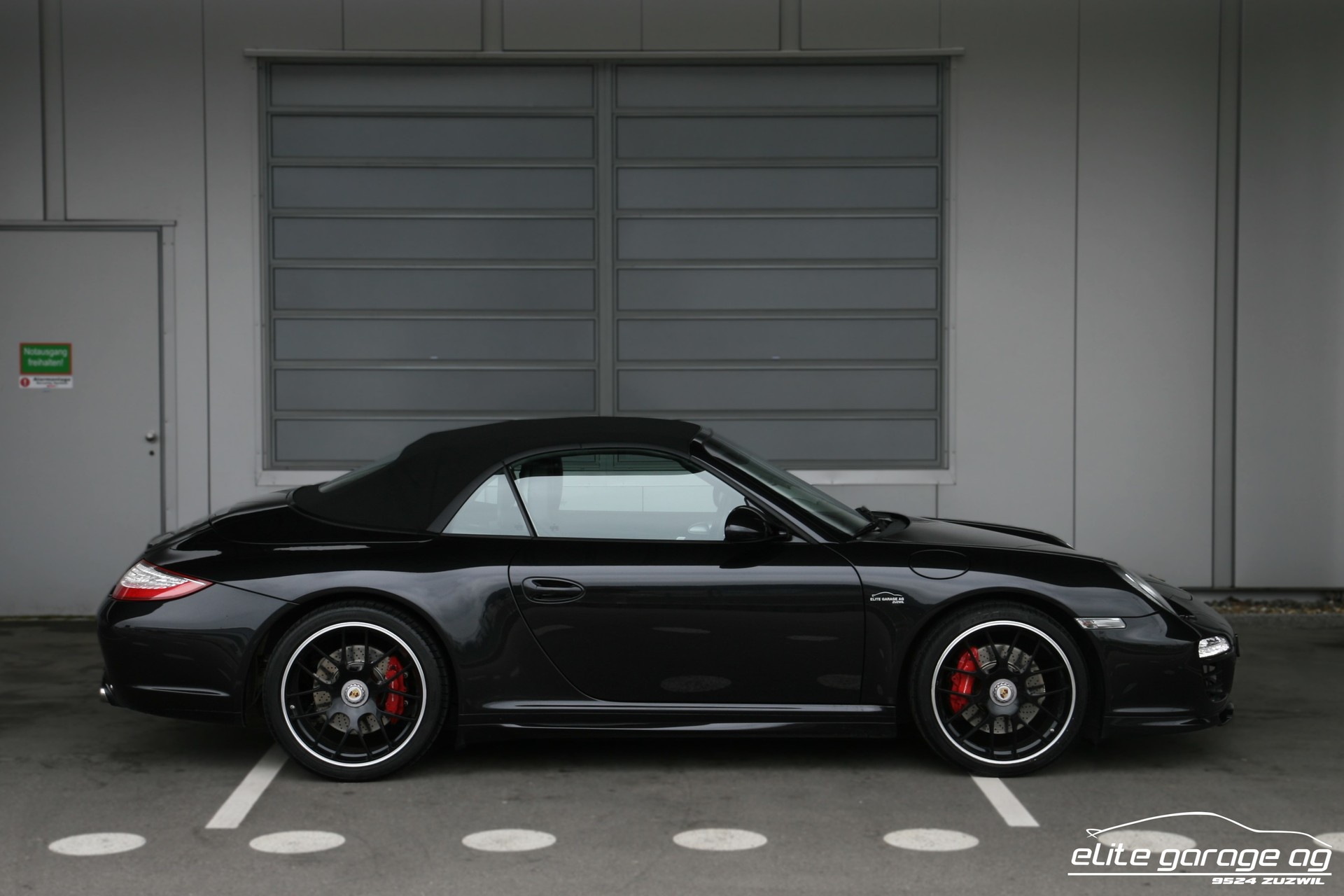 PORSCHE 911 Cabrio Carrera 4 GTS PDK-image-5