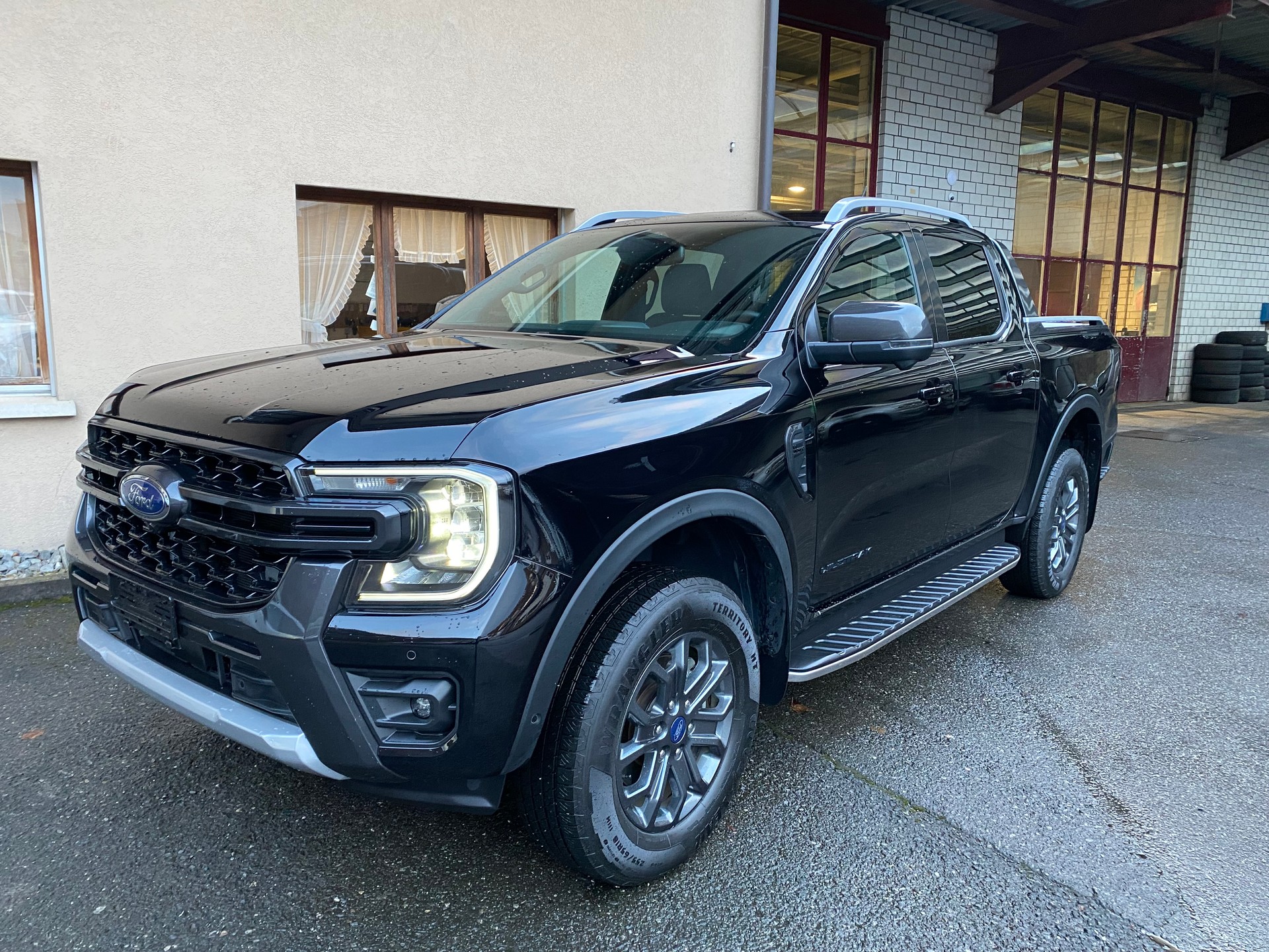 FORD Ranger Wildtrak 2.0 Eco Blue e-4WD Automat-image-12