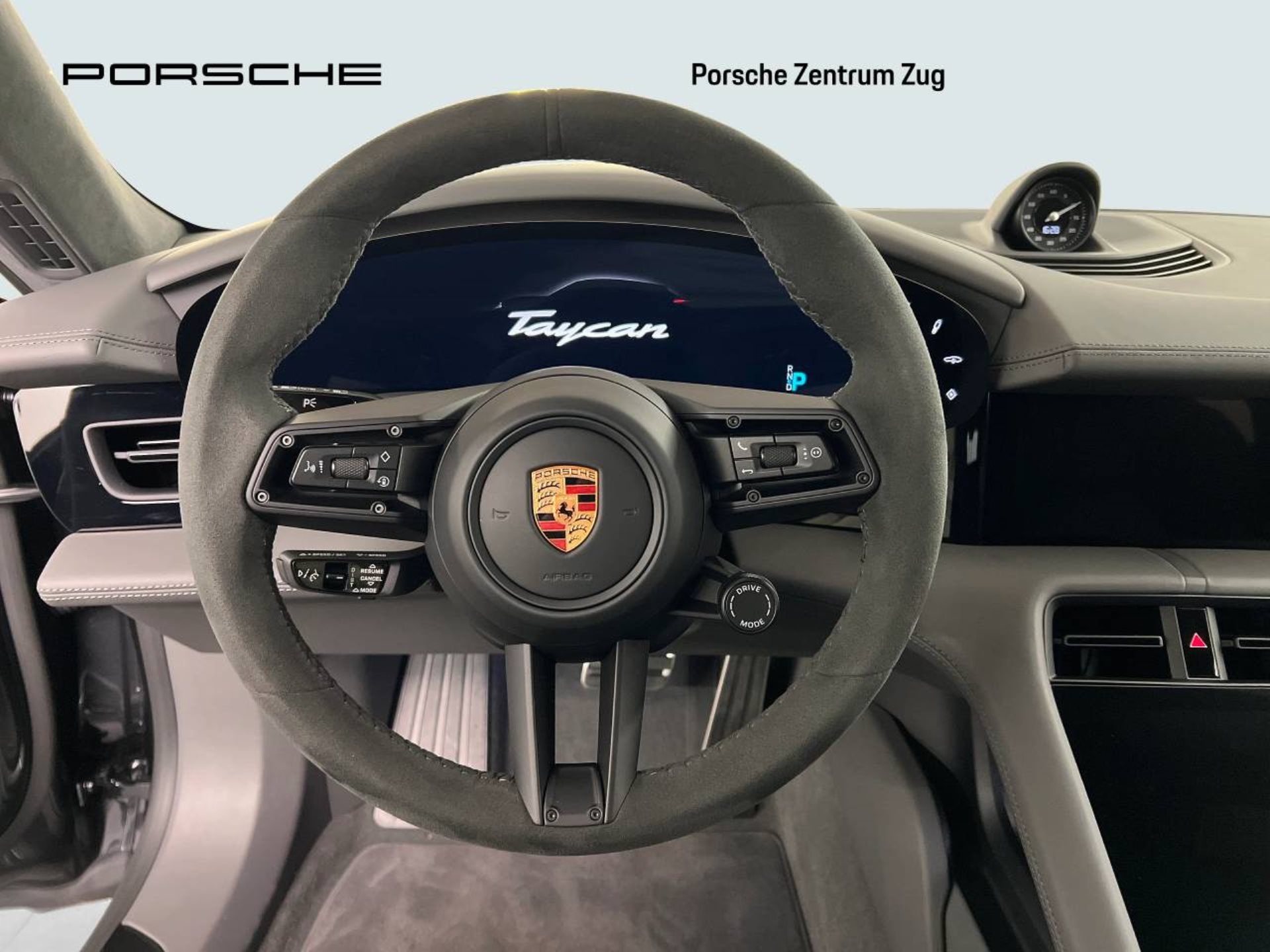 PORSCHE Taycan GTS Sport Turismo-image-15