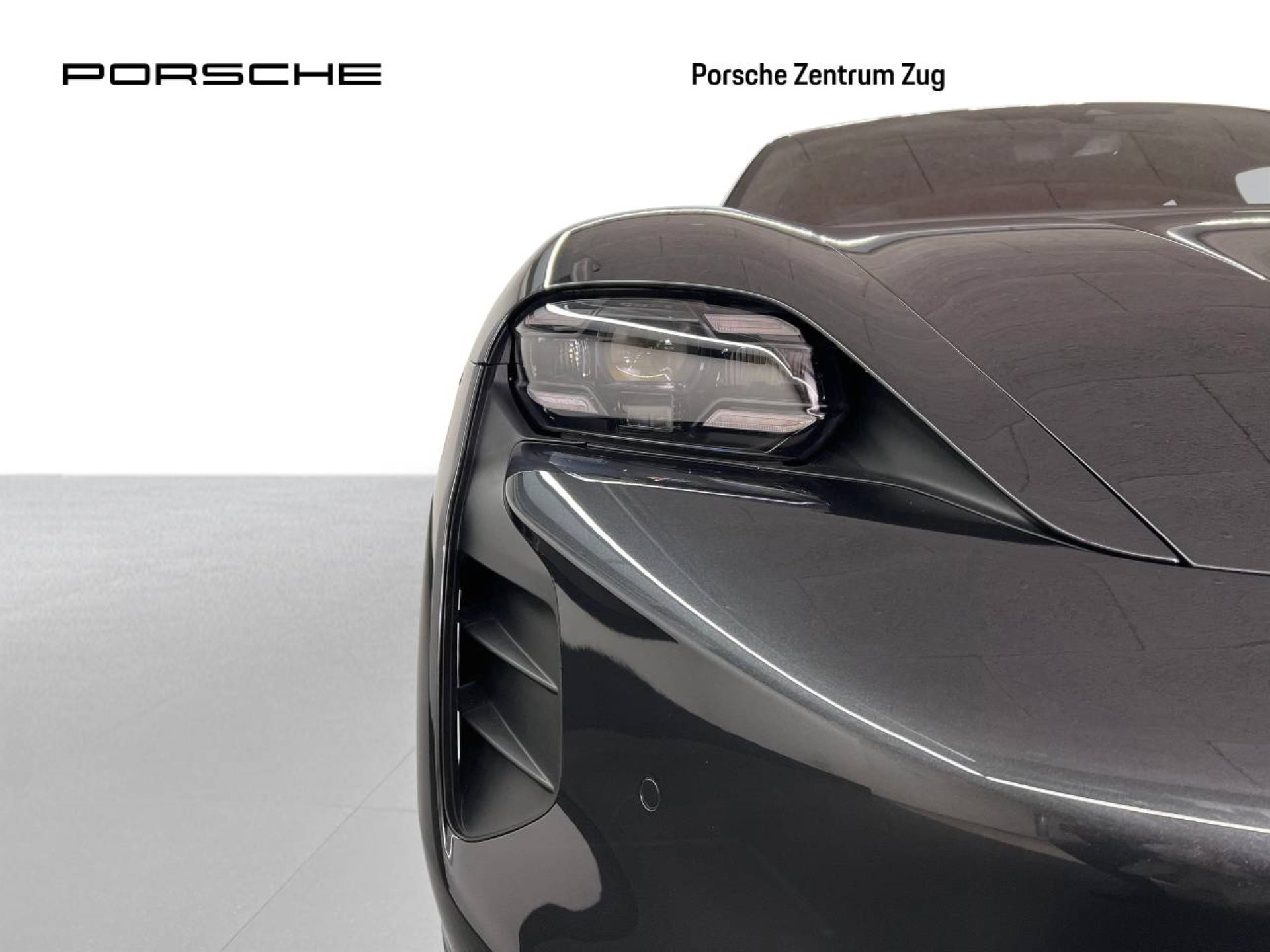 PORSCHE Taycan GTS Sport Turismo-image-11