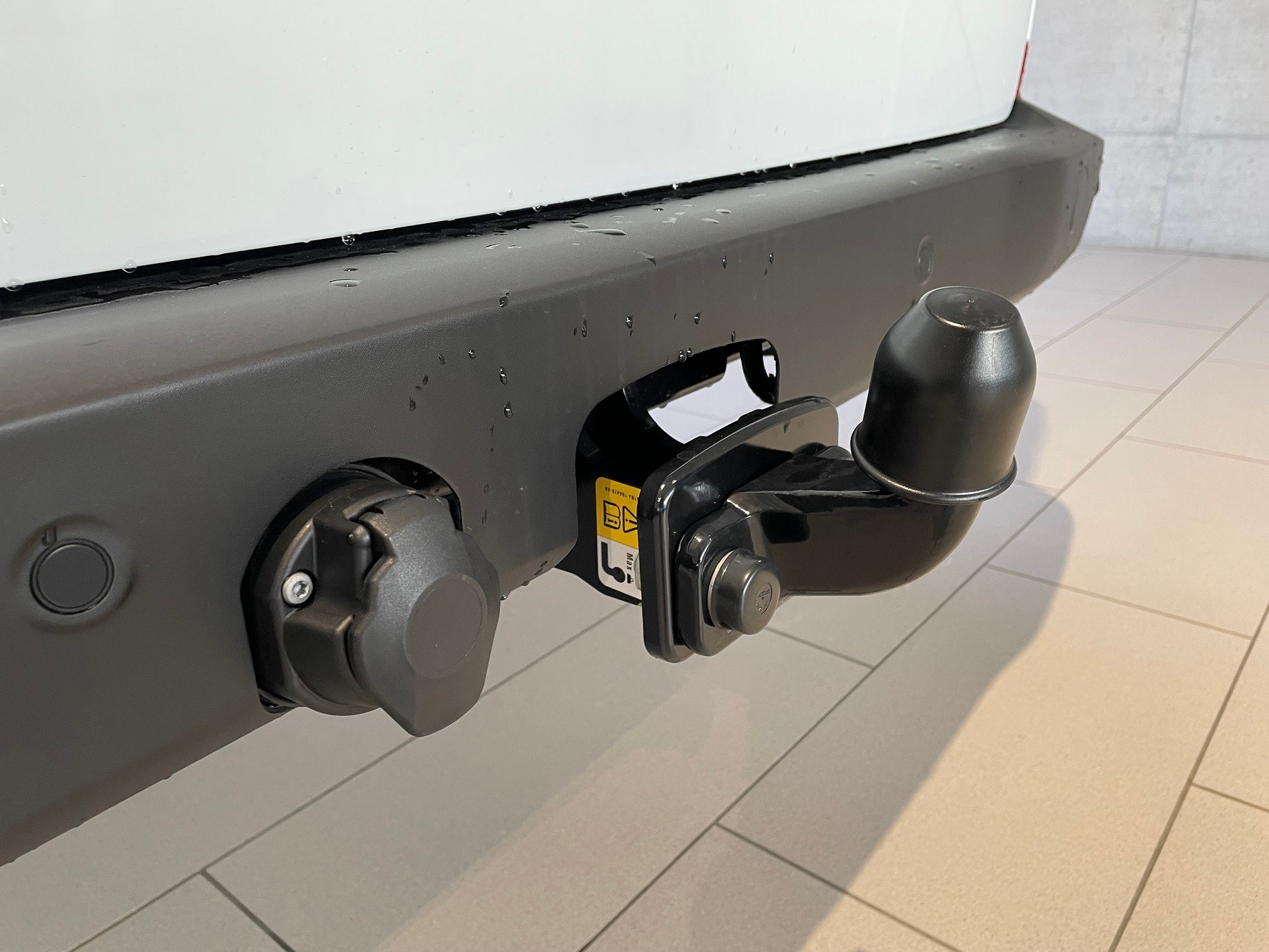 VW Transporter 2.0 TDI Automat-image-5